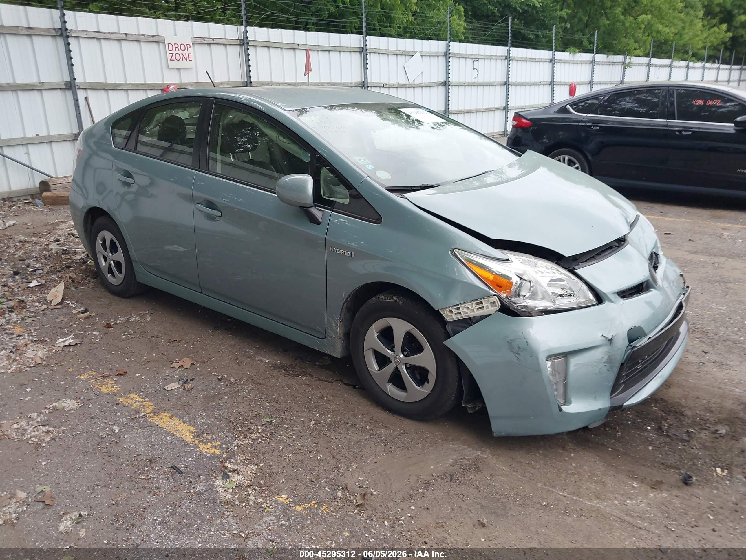 2015 Toyota Prius Two Teal vin: JTDKN3DU9F1936064
