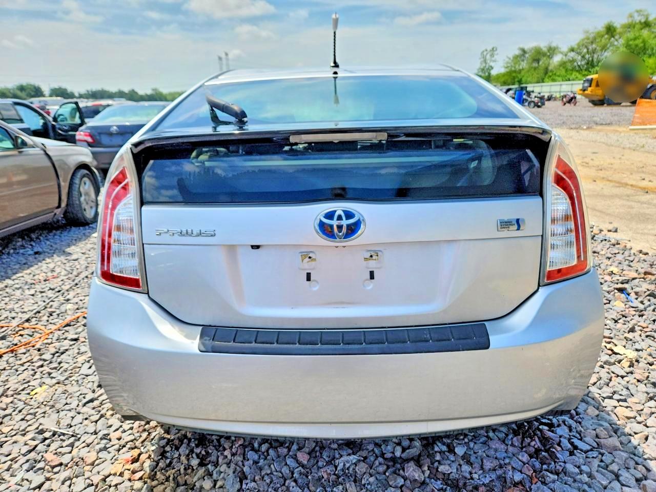 2015 Toyota Prius Two Silver vin: JTDKN3DU9F1992750