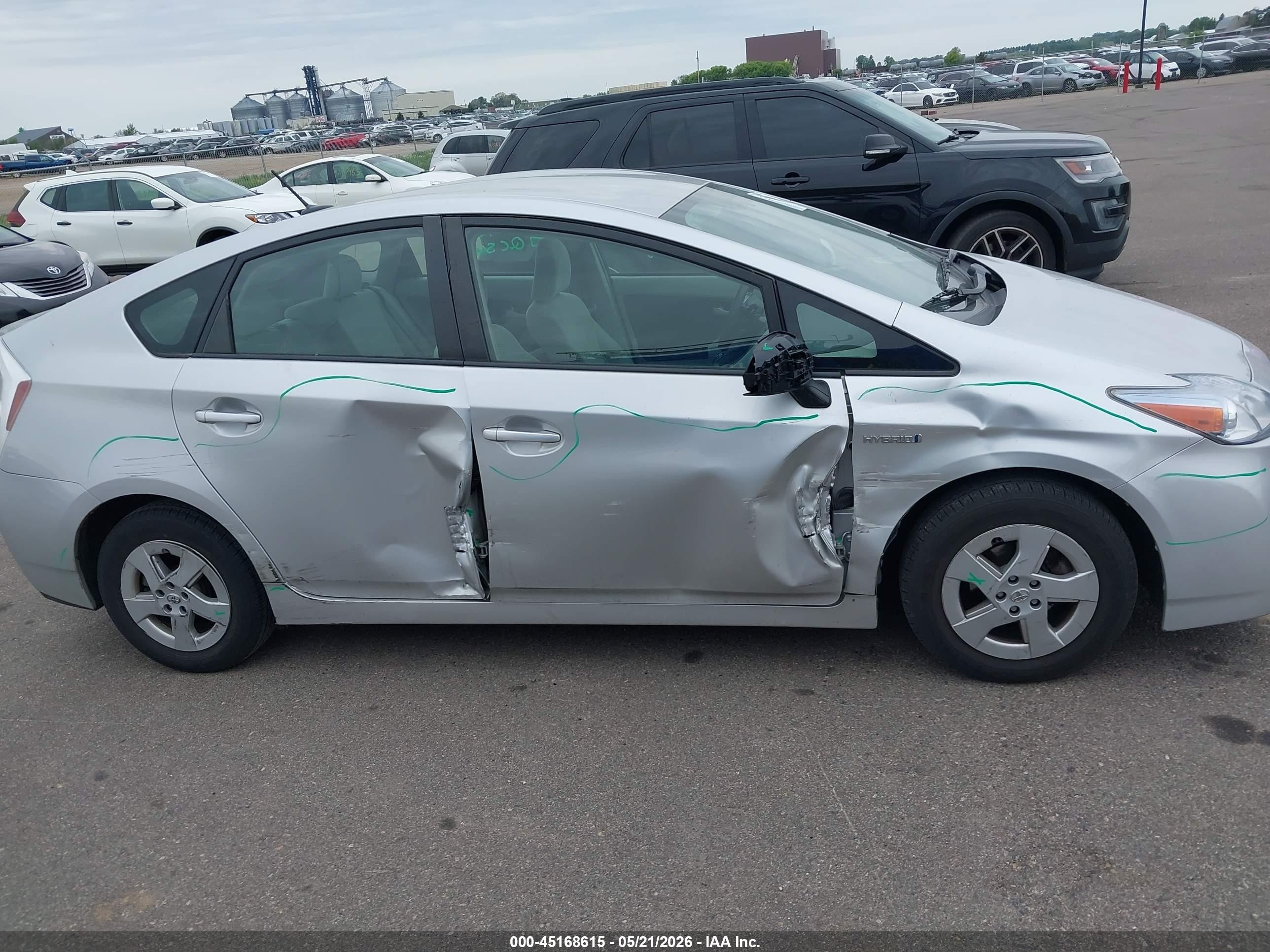 2010 Toyota Prius Iii Silver vin: JTDKN3DUXA0004471