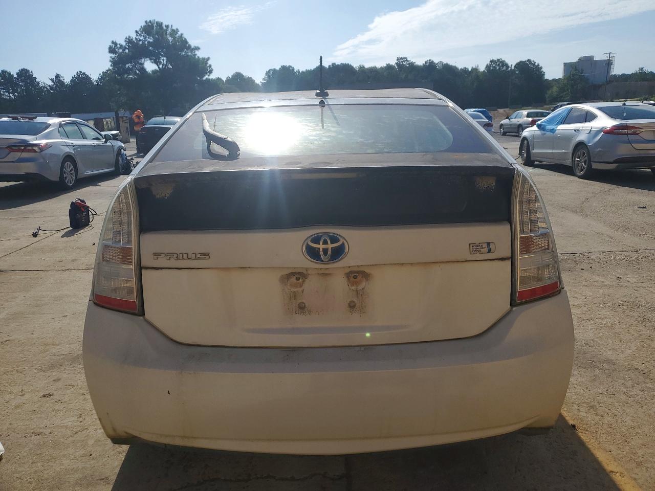 2010 Toyota Prius Ii Белый vin: JTDKN3DUXA0038121