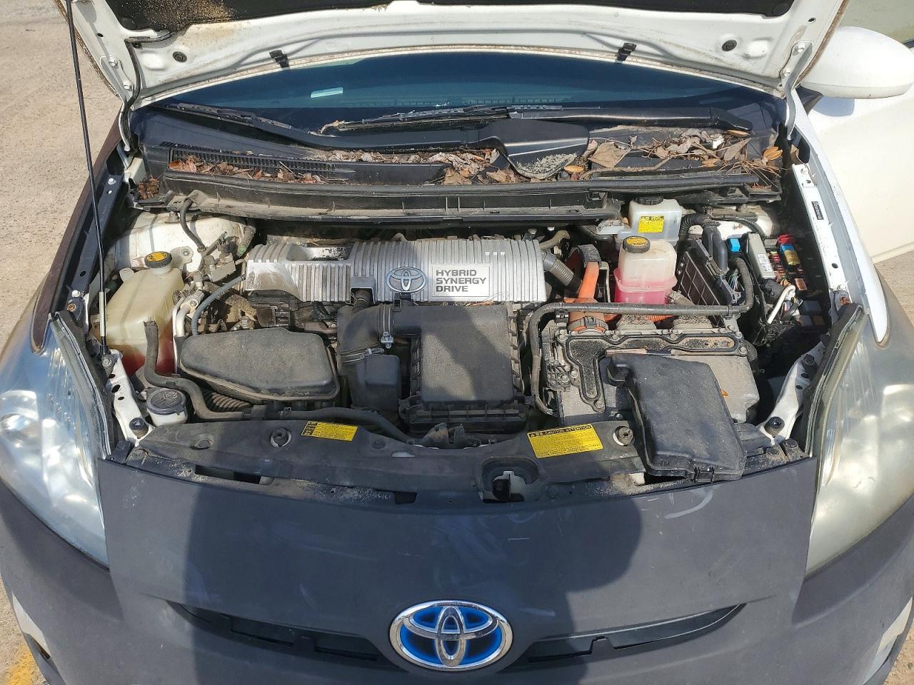 2010 Toyota Prius Ii Белый vin: JTDKN3DUXA0038121