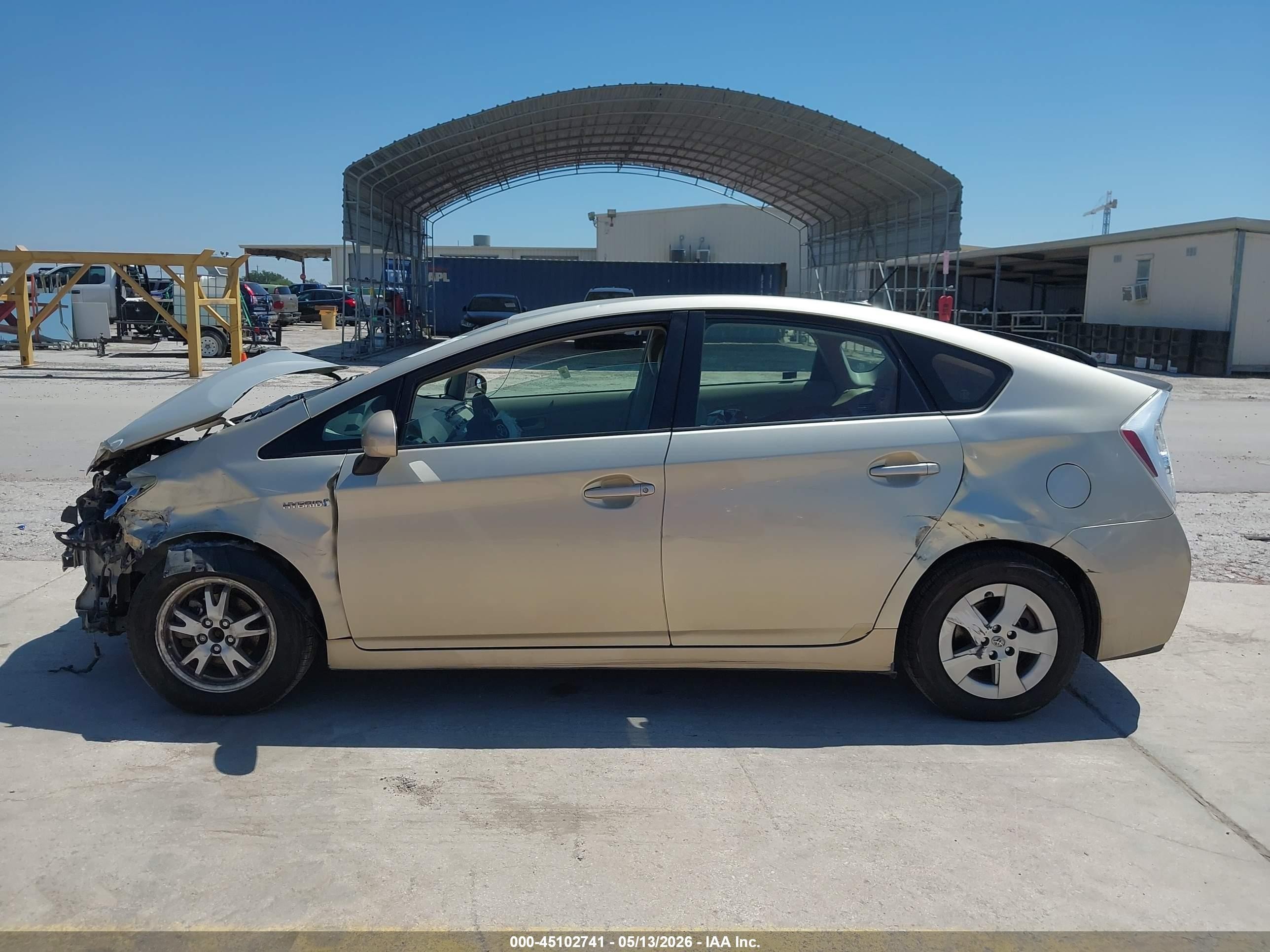 2010 Toyota Prius Ii Gold vin: JTDKN3DUXA0052987