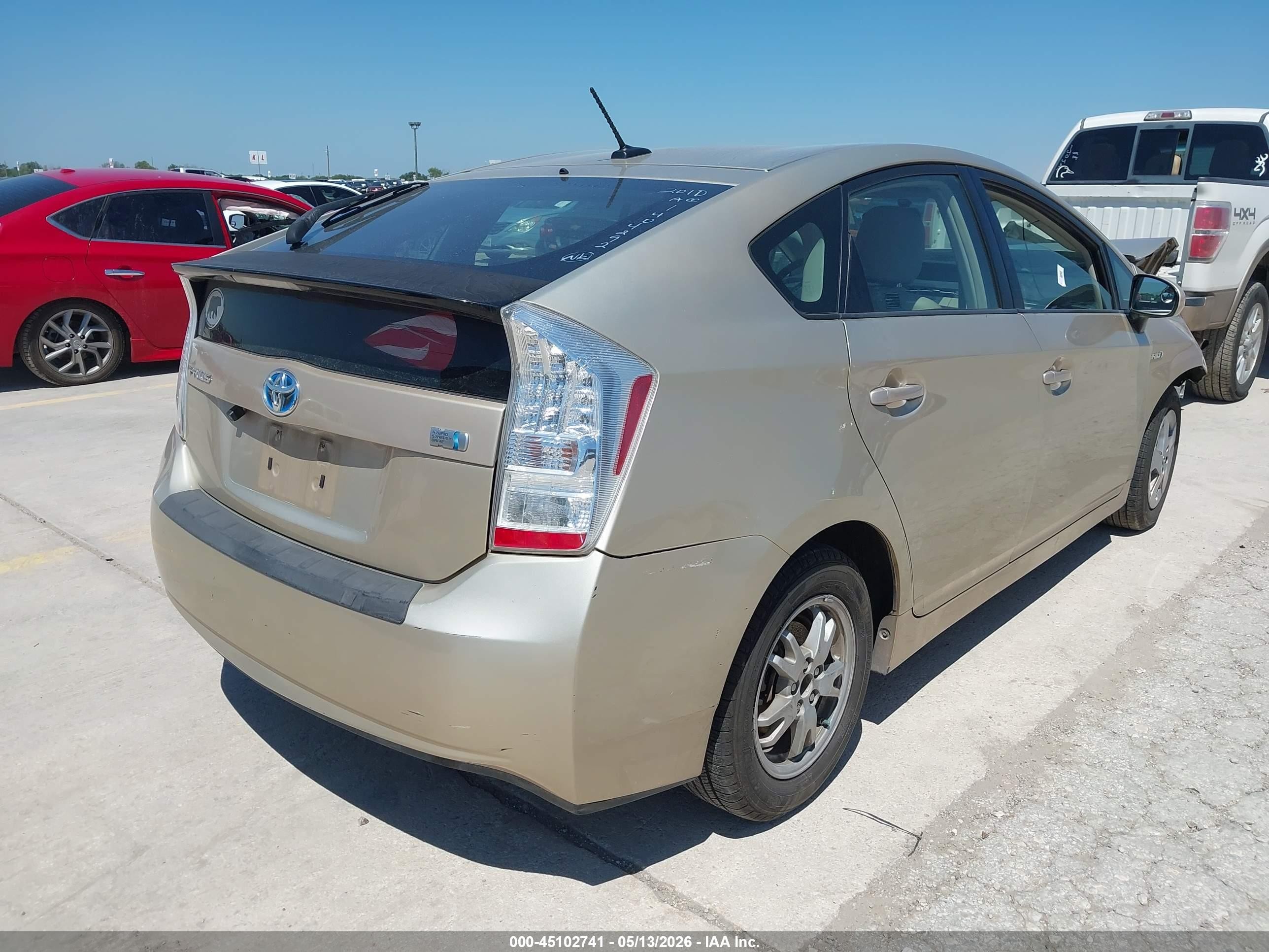 2010 Toyota Prius Ii Gold vin: JTDKN3DUXA0052987