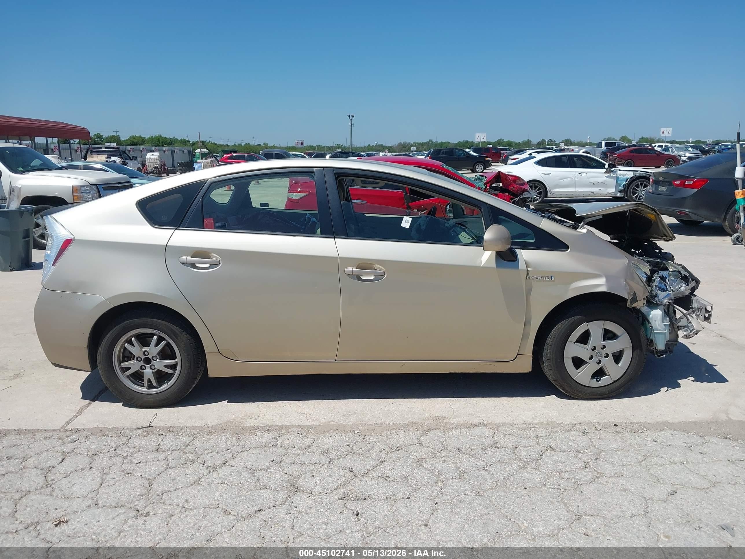 2010 Toyota Prius Ii Gold vin: JTDKN3DUXA0052987