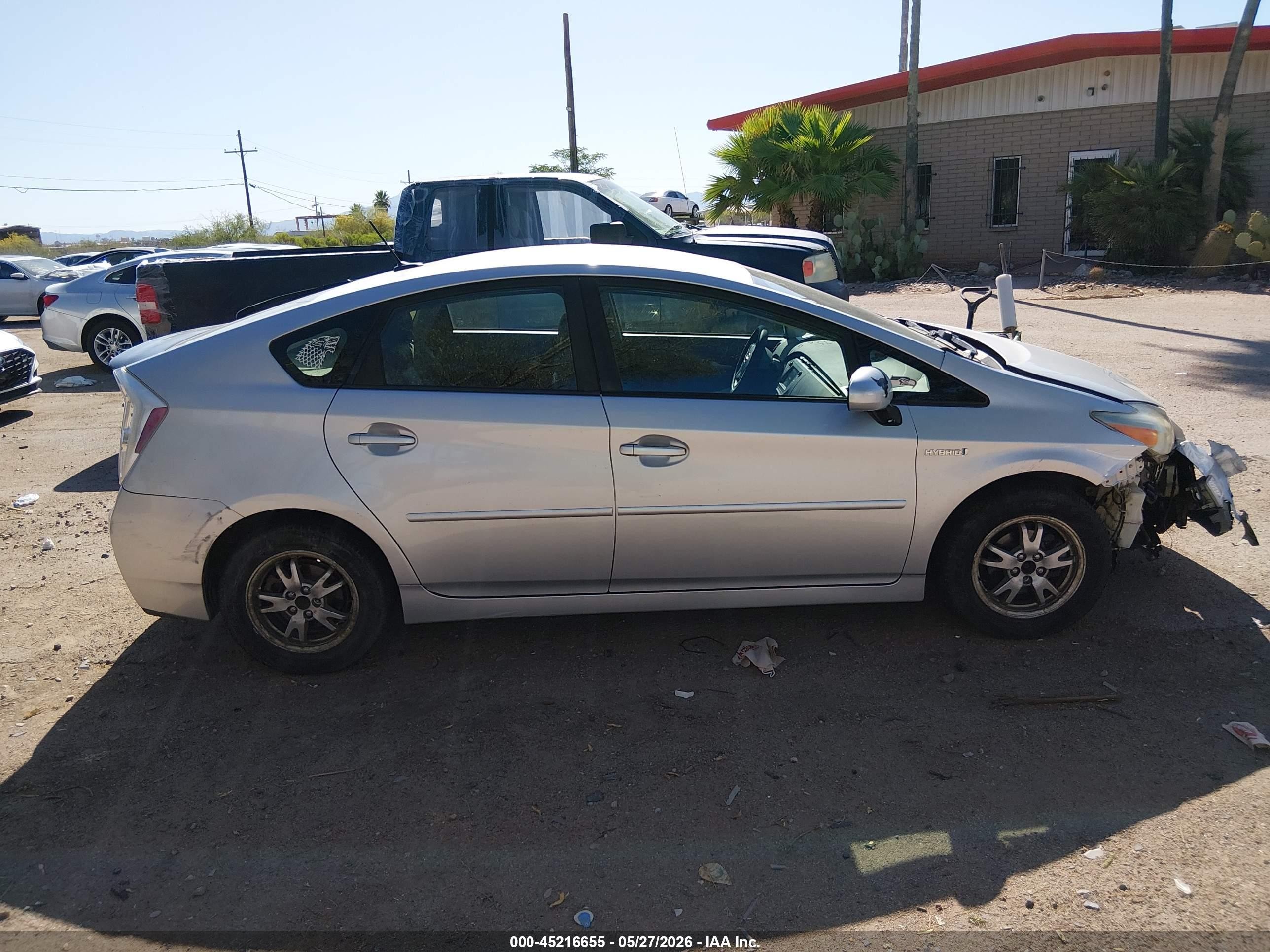 2010 Toyota Prius Iv Silver vin: JTDKN3DUXA0062581
