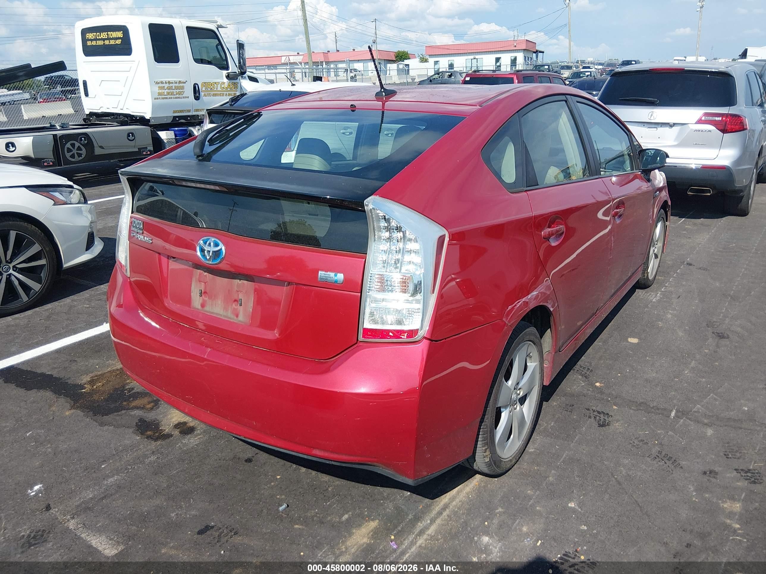 2010 Toyota Prius V Red vin: JTDKN3DUXA0063553