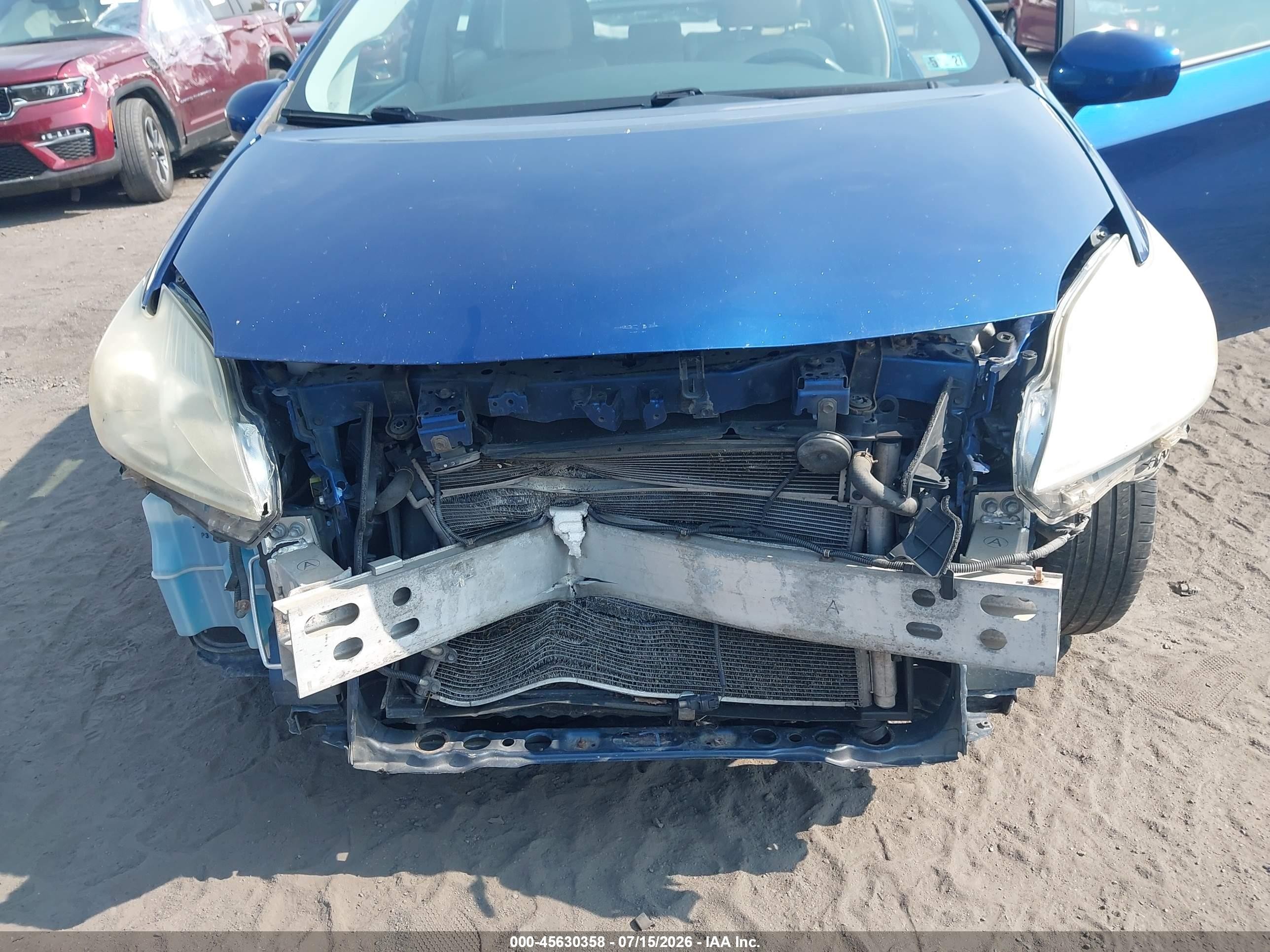 2010 Toyota Prius Iv Blue vin: JTDKN3DUXA0074746
