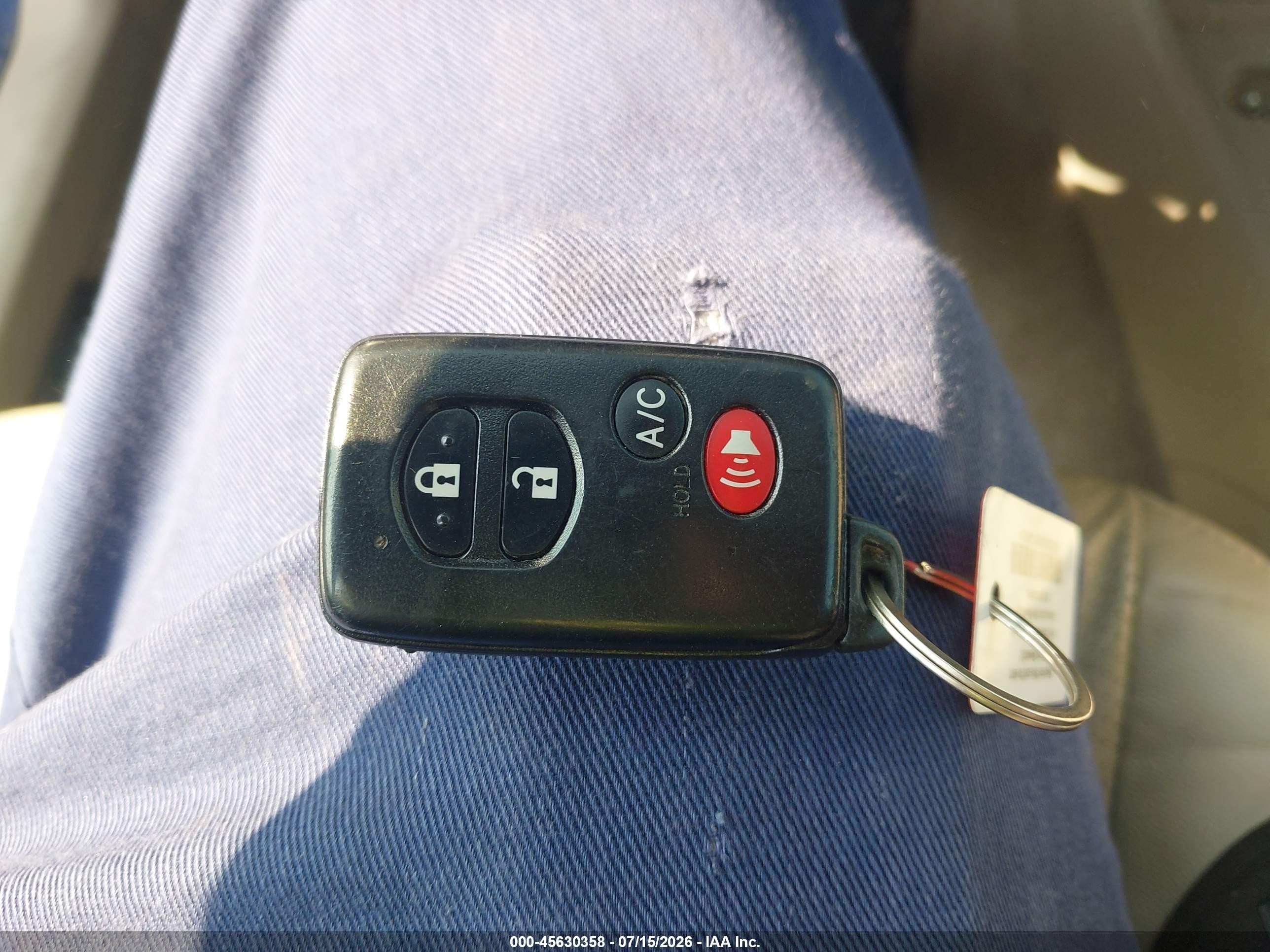 2010 Toyota Prius Iv Blue vin: JTDKN3DUXA0074746