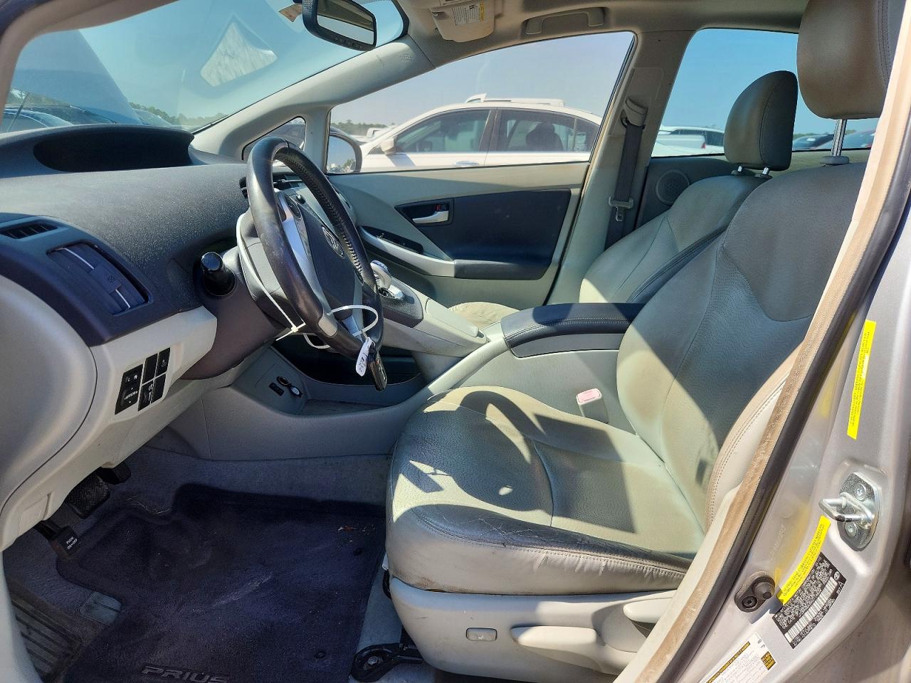 2010 Toyota Prius Iv Silver vin: JTDKN3DUXA0114632