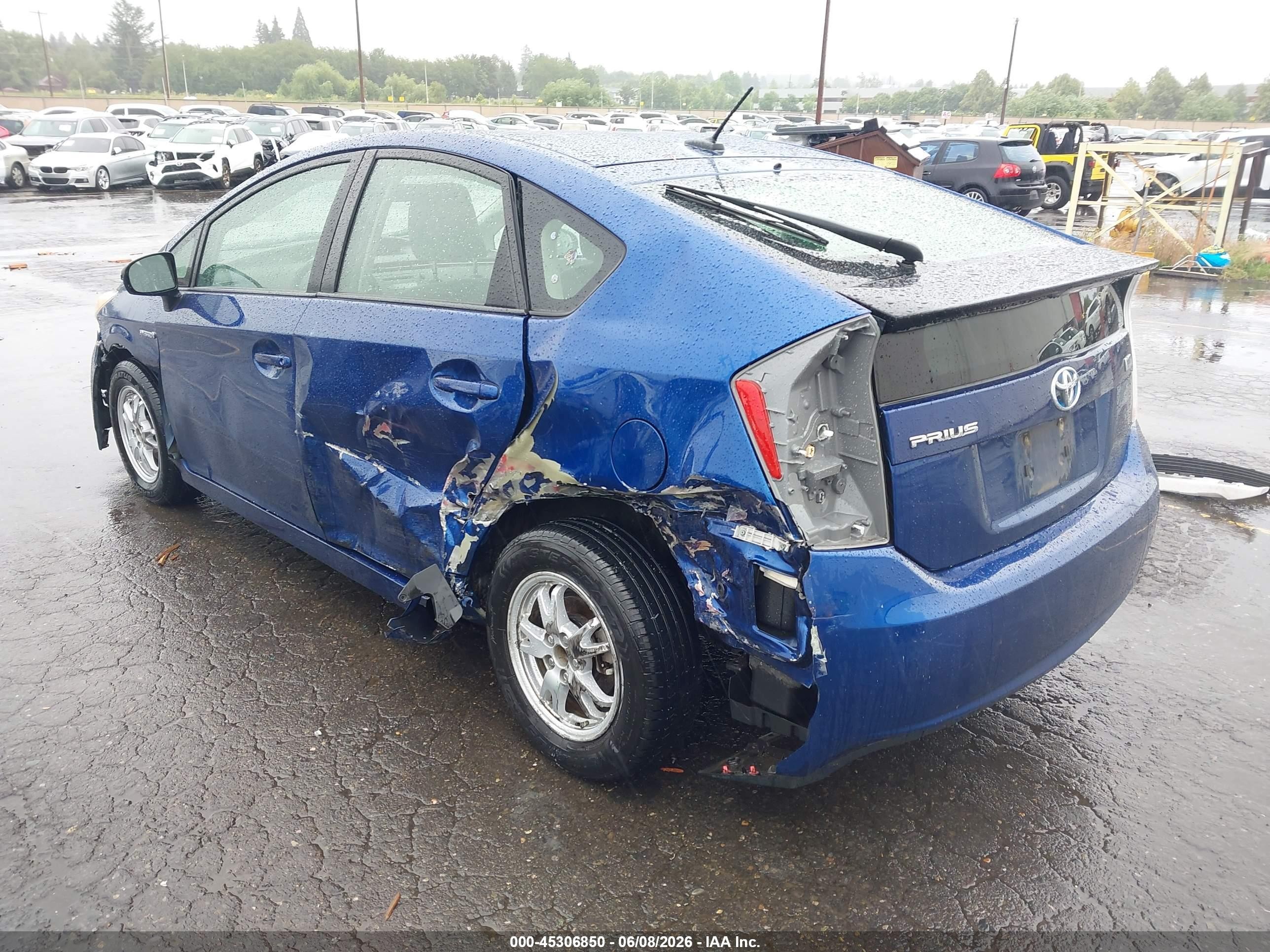 2010 Toyota Prius Ii Blue vin: JTDKN3DUXA0130765