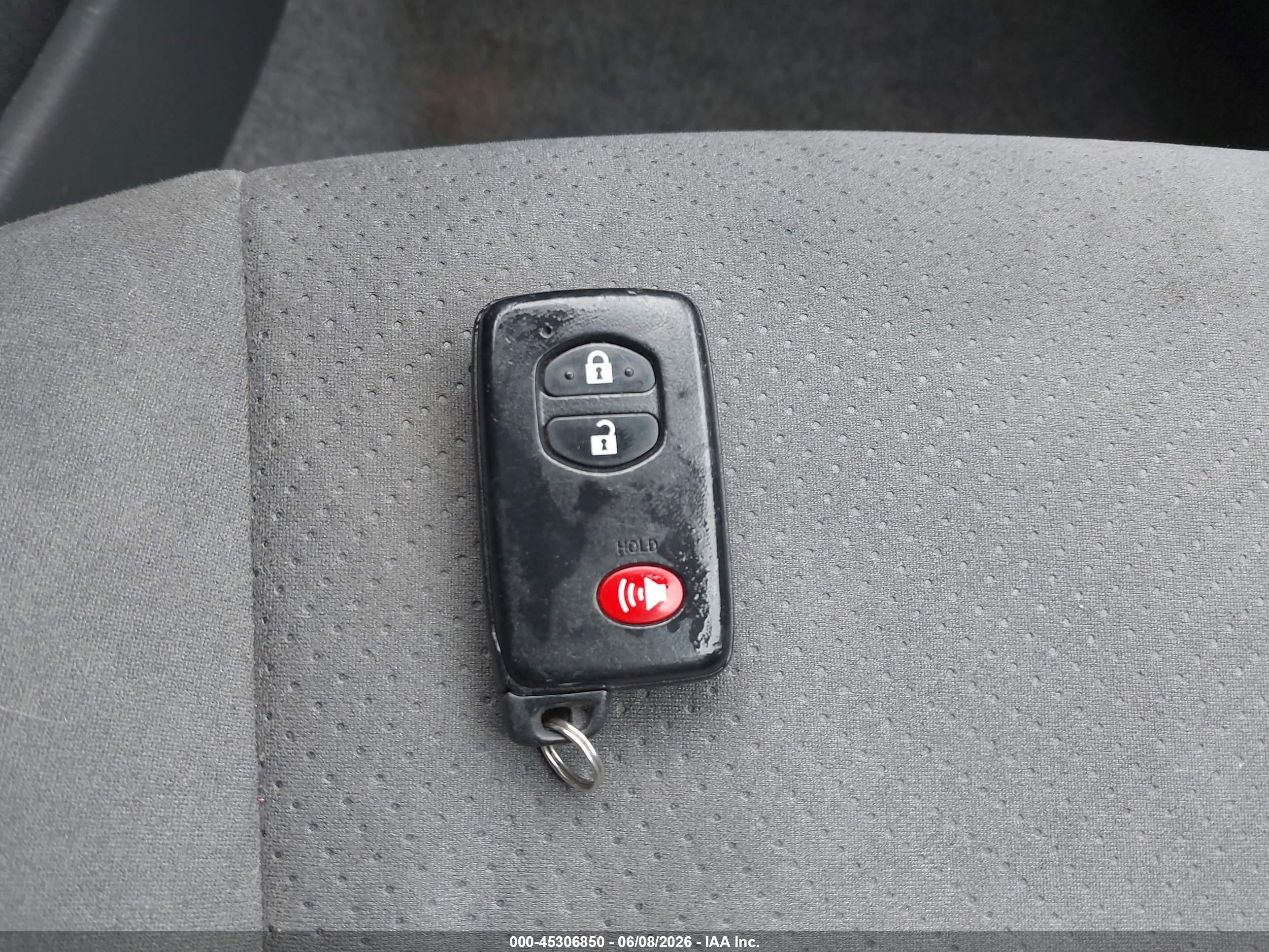2010 Toyota Prius Ii Blue vin: JTDKN3DUXA0130765