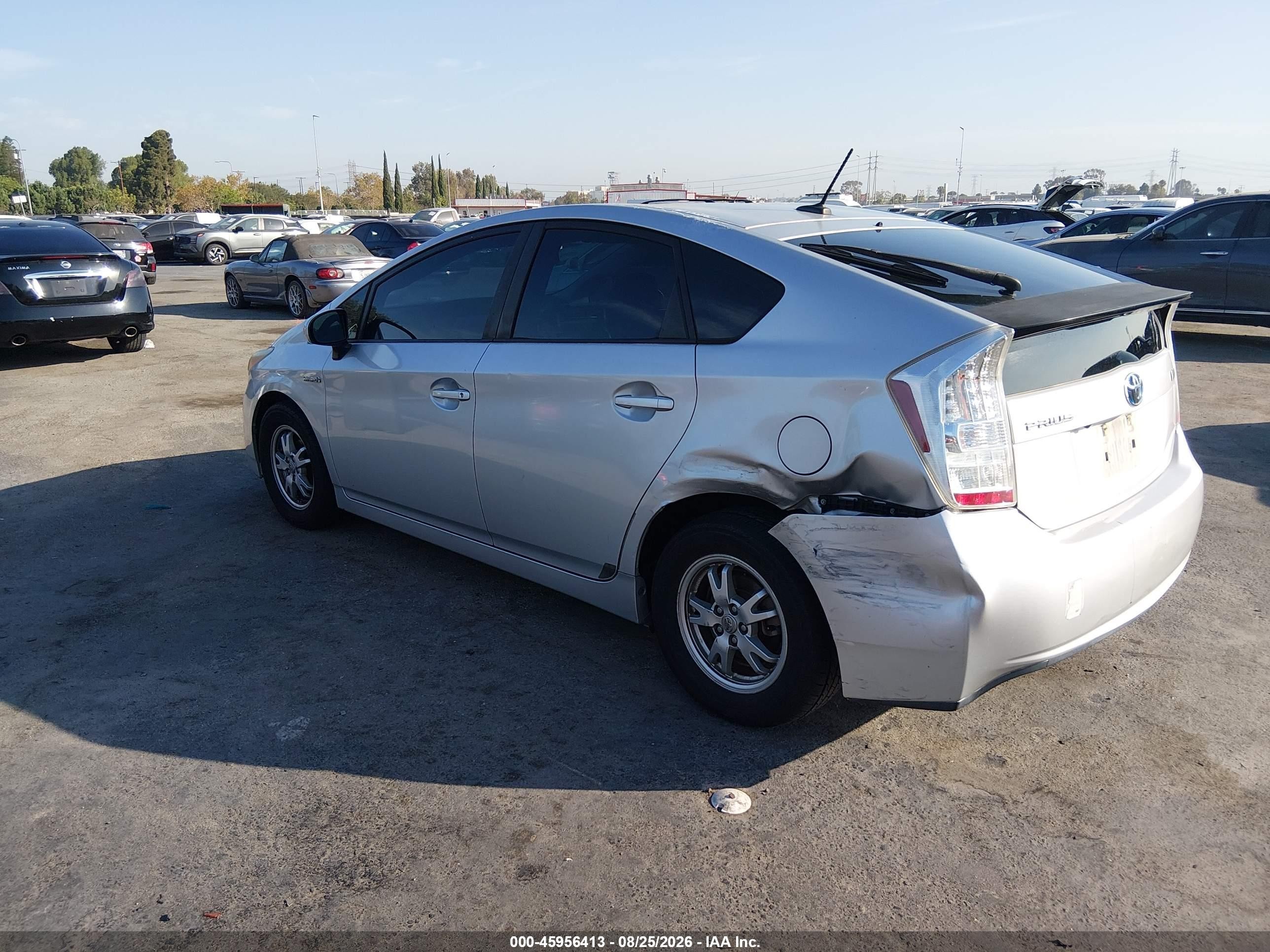 2010 Toyota Prius Iv Silver vin: JTDKN3DUXA0145332