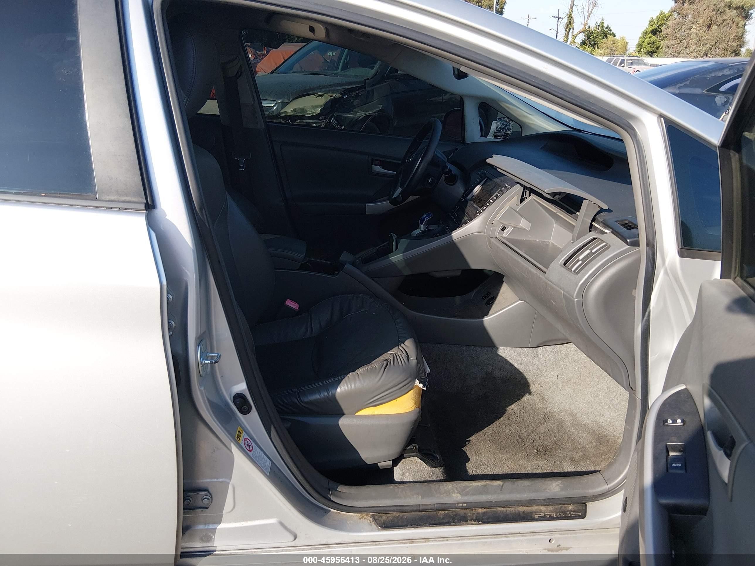 2010 Toyota Prius Iv Silver vin: JTDKN3DUXA0145332