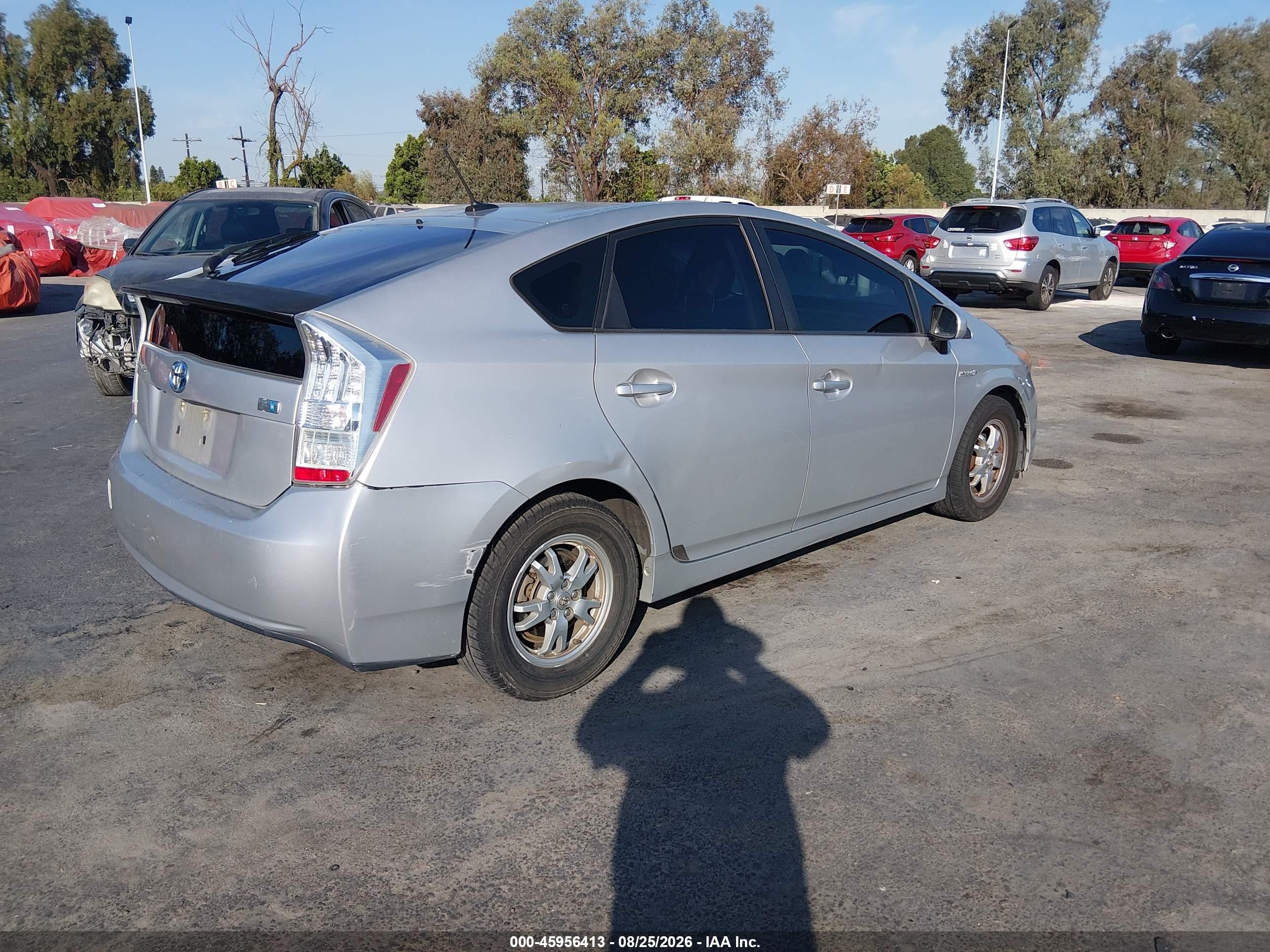 2010 Toyota Prius Iv Silver vin: JTDKN3DUXA0145332