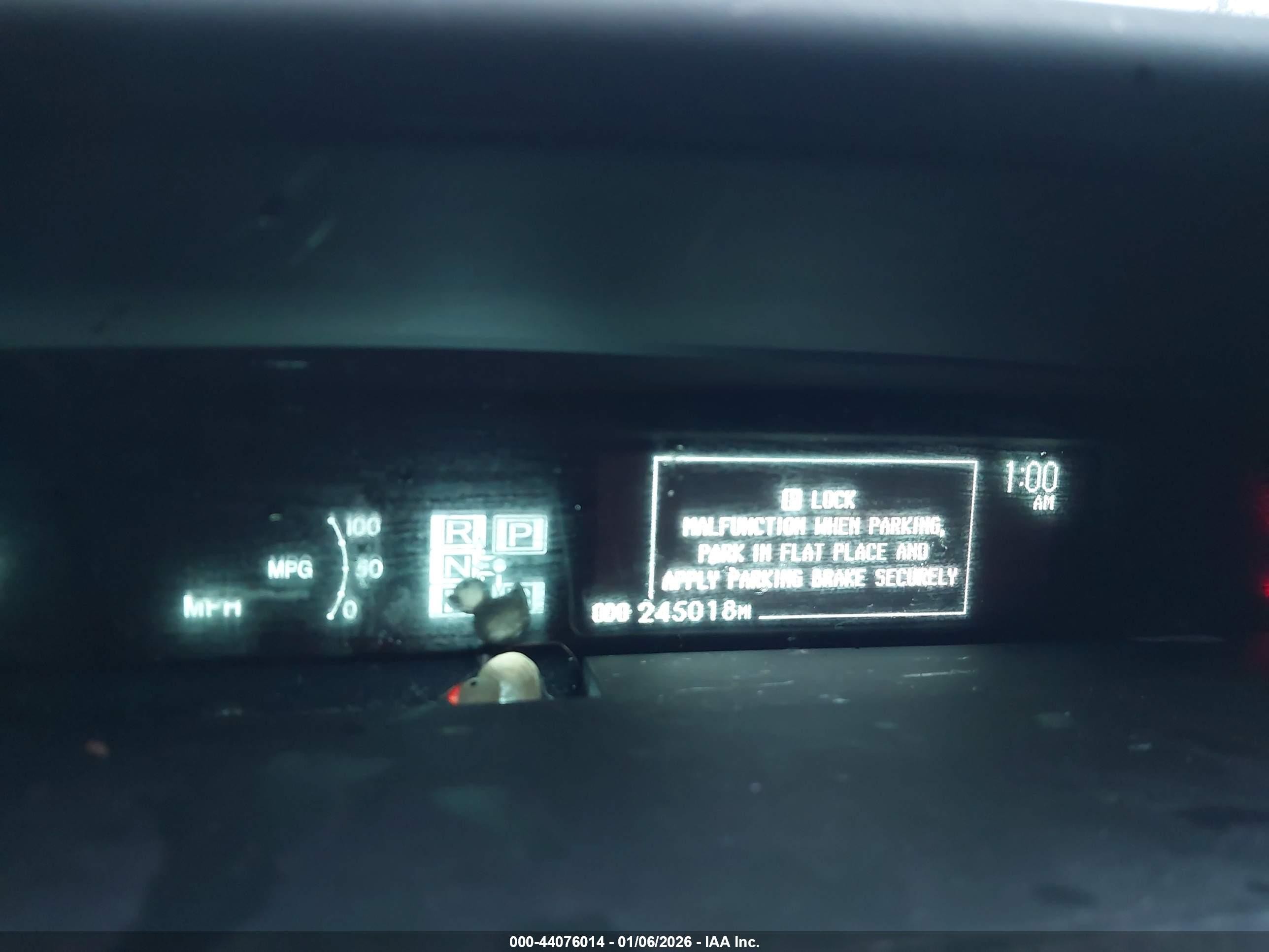2010 Toyota Prius Iv Silver vin: JTDKN3DUXA0147002