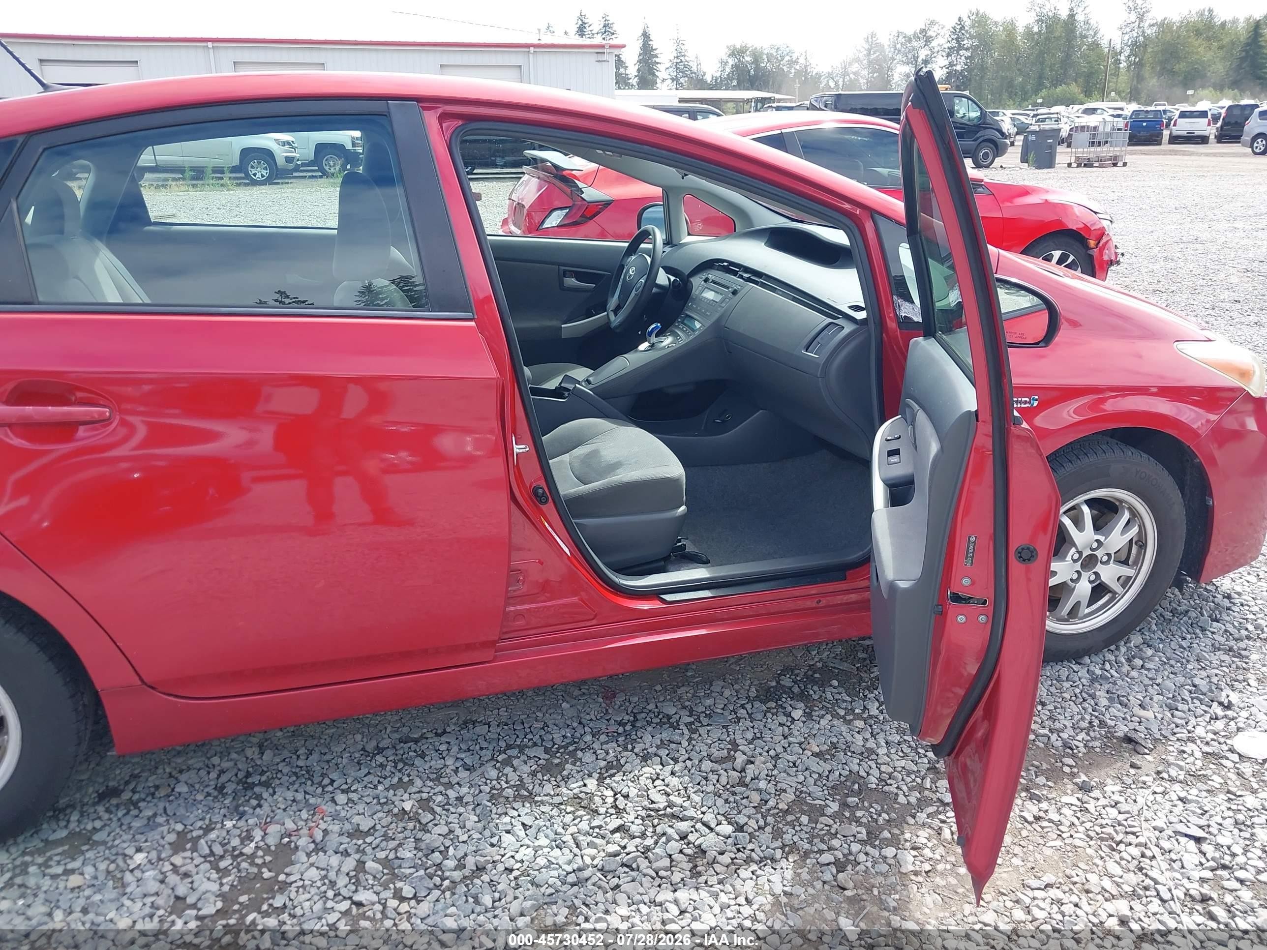 2010 Toyota Prius Iii Красный vin: JTDKN3DUXA0165578