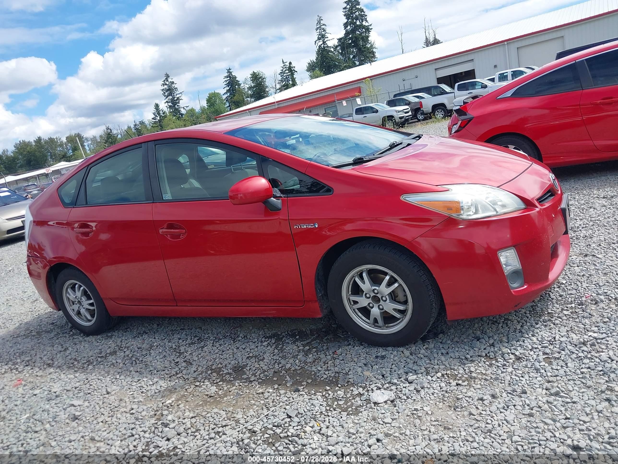 2010 Toyota Prius Iii Красный vin: JTDKN3DUXA0165578