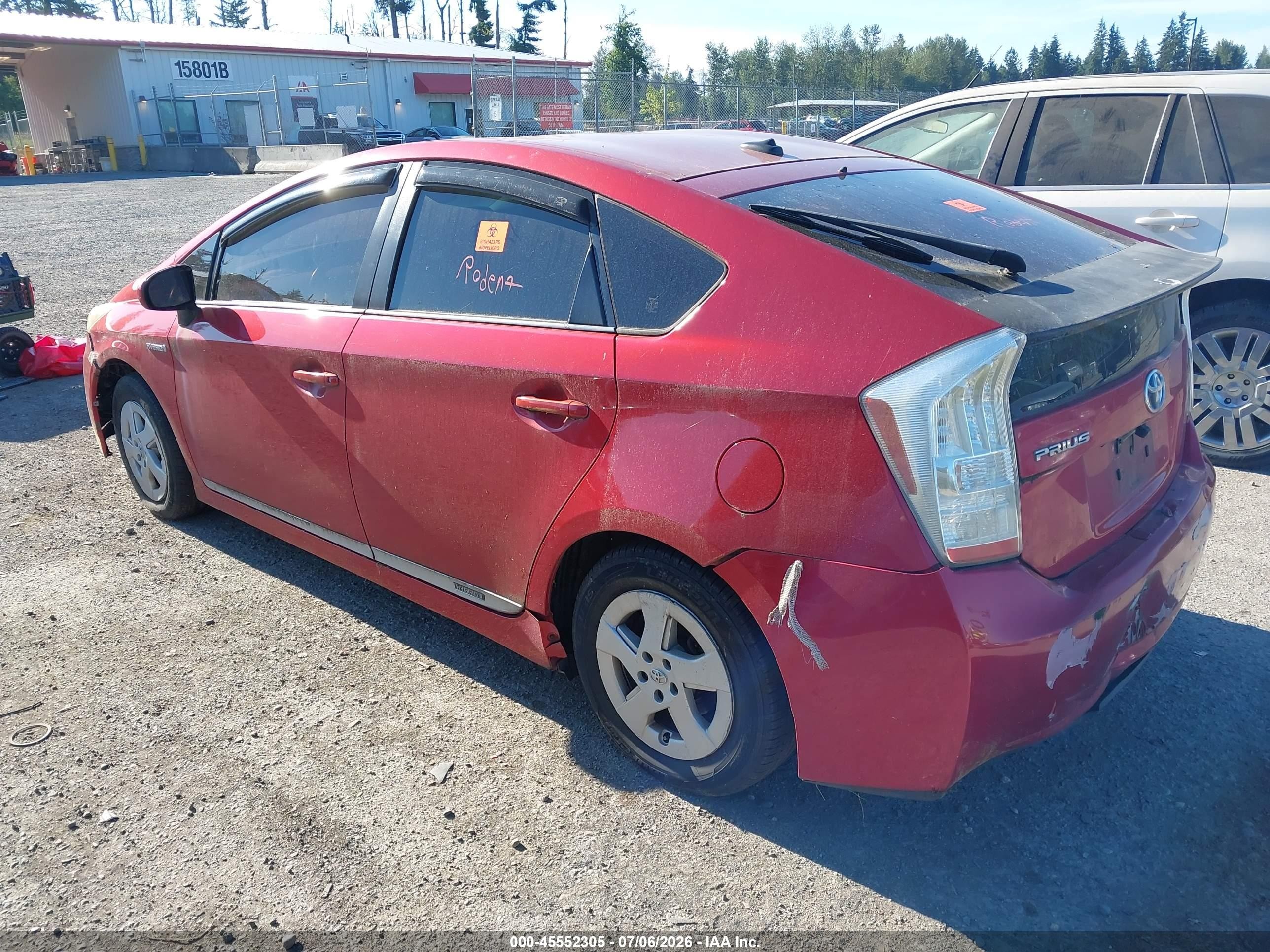 2010 Toyota Prius Iv Red vin: JTDKN3DUXA0181019