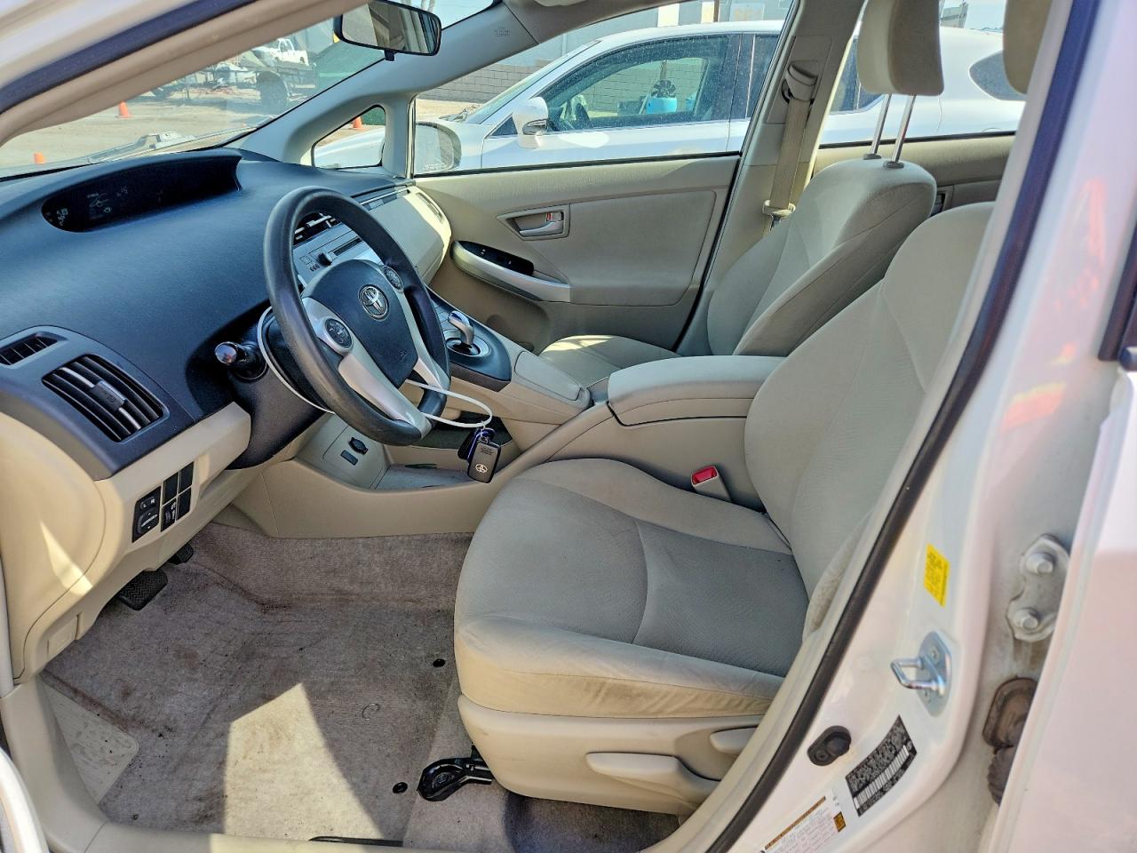 2010 Toyota Prius Ii White vin: JTDKN3DUXA0195700
