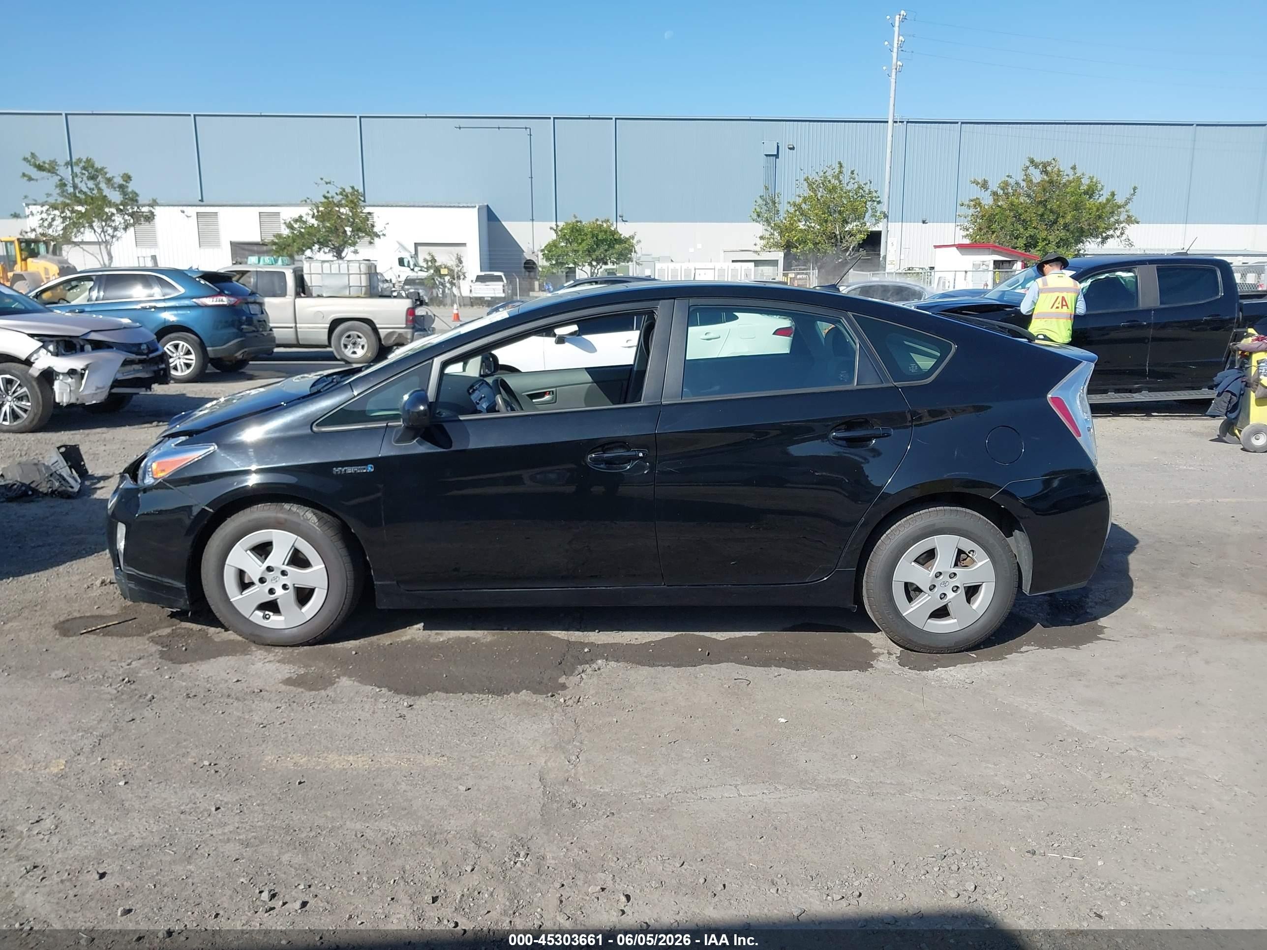 2010 Toyota Prius Ii Black vin: JTDKN3DUXA0210048
