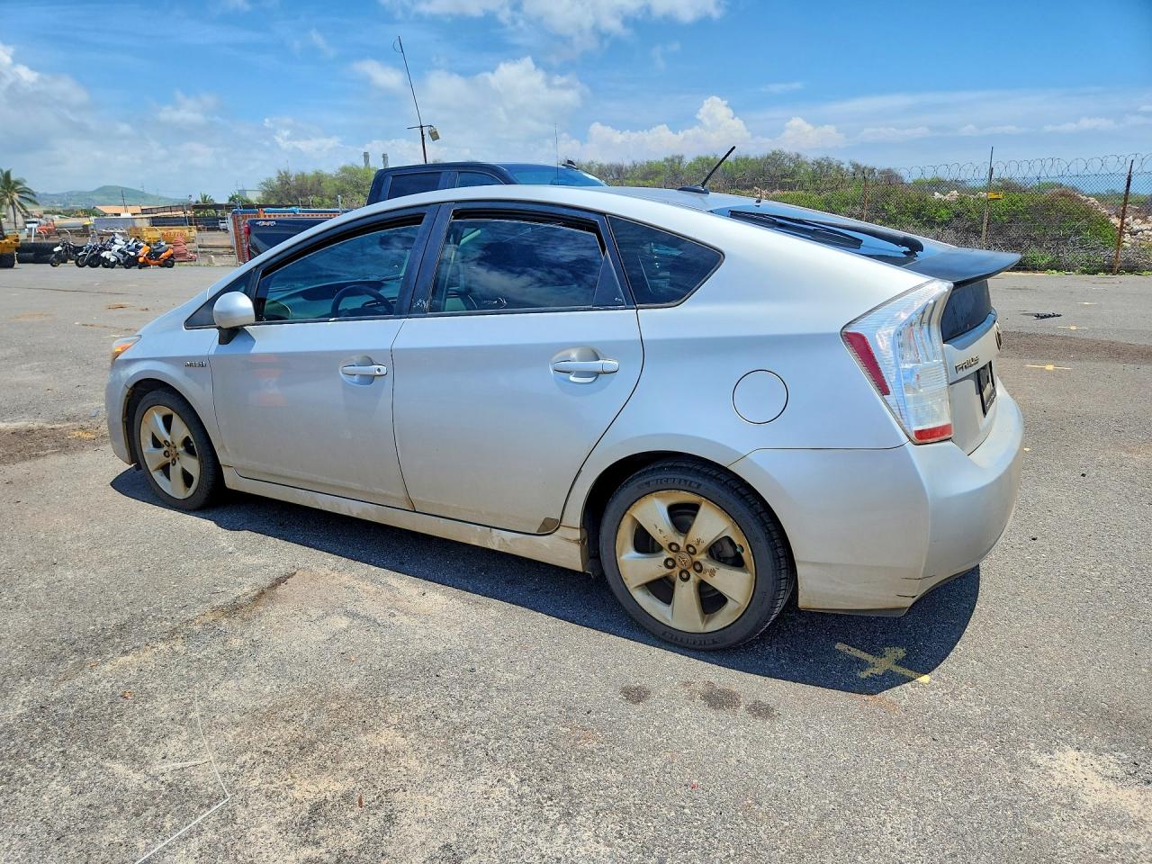 2010 Toyota Prius I Silver vin: JTDKN3DUXA0217078