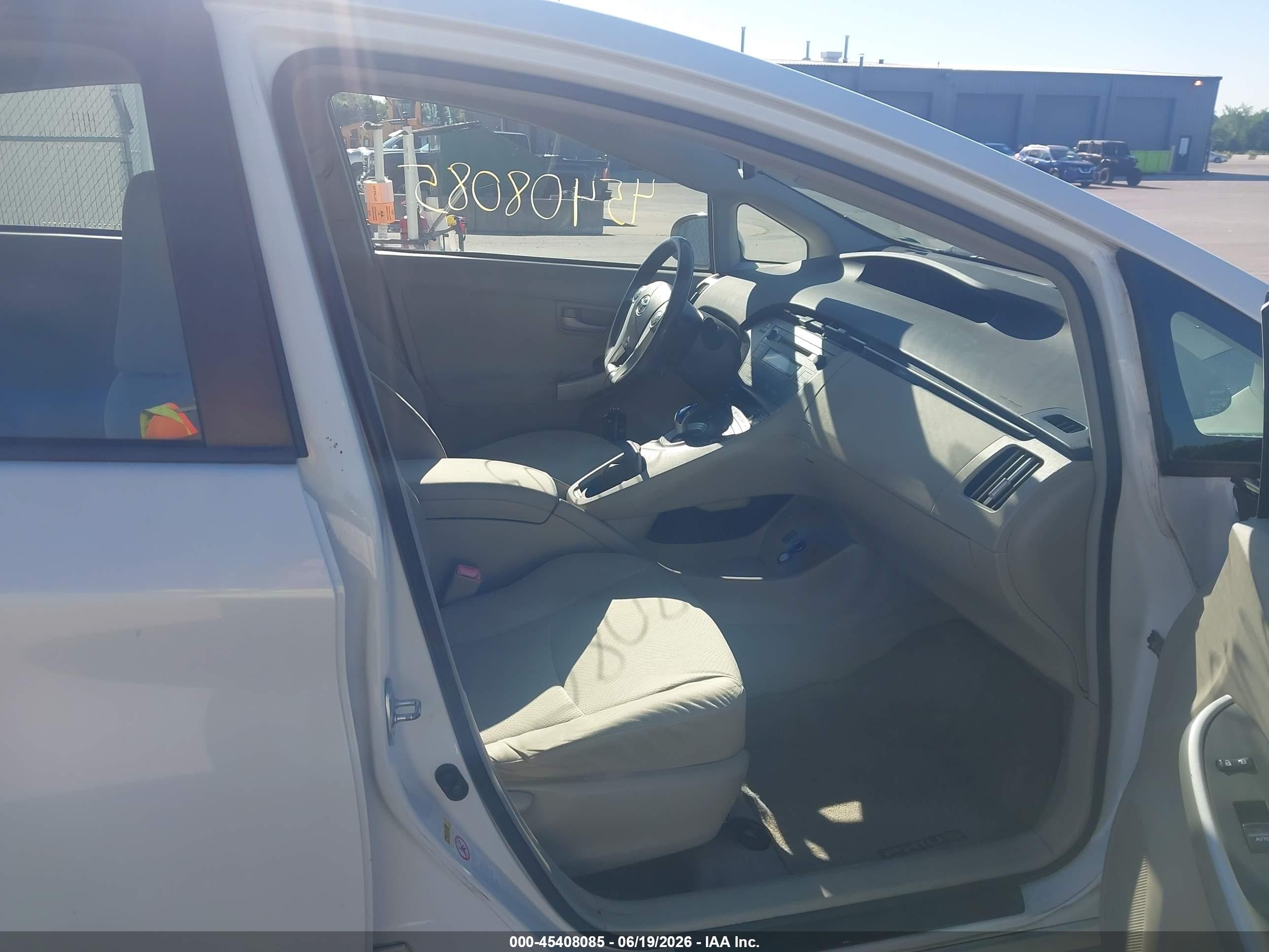 2010 Toyota Prius Ii White vin: JTDKN3DUXA0243678