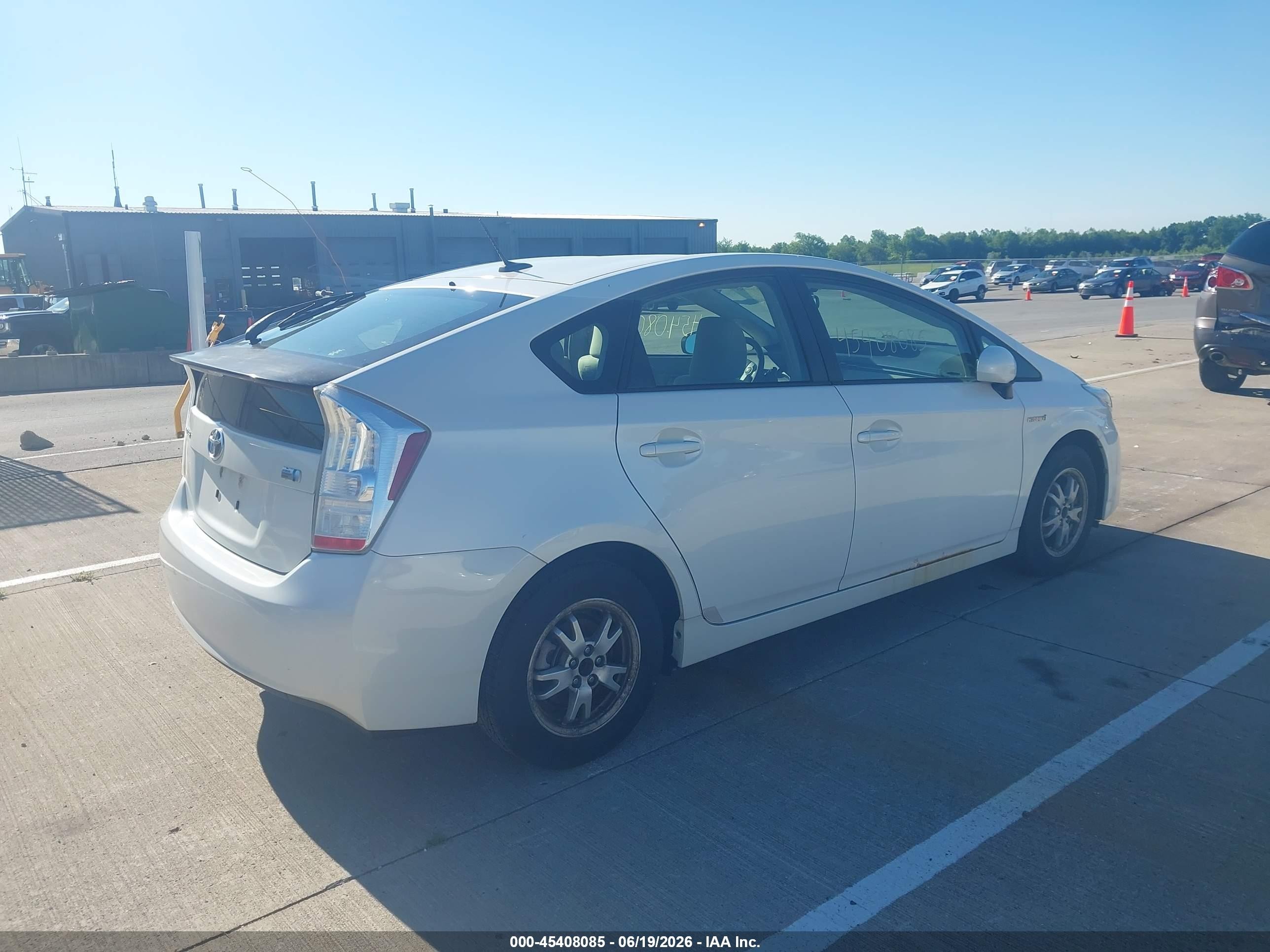 2010 Toyota Prius Ii White vin: JTDKN3DUXA0243678