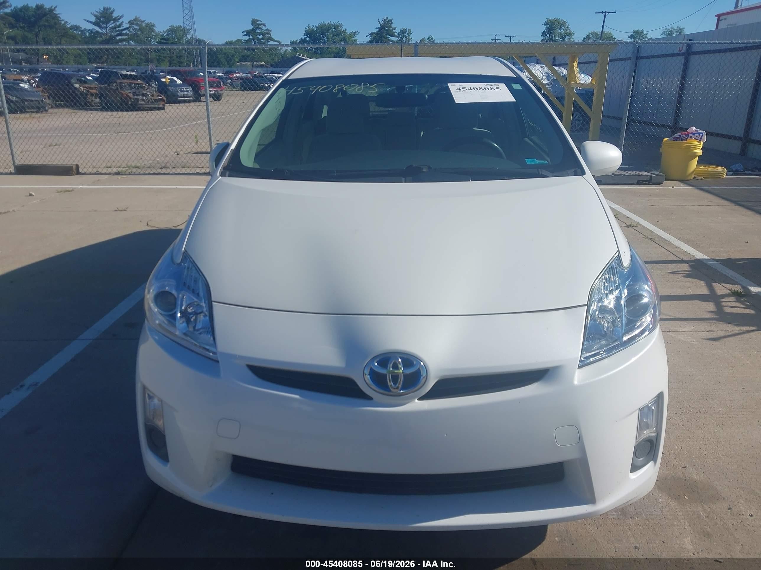 2010 Toyota Prius Ii White vin: JTDKN3DUXA0243678