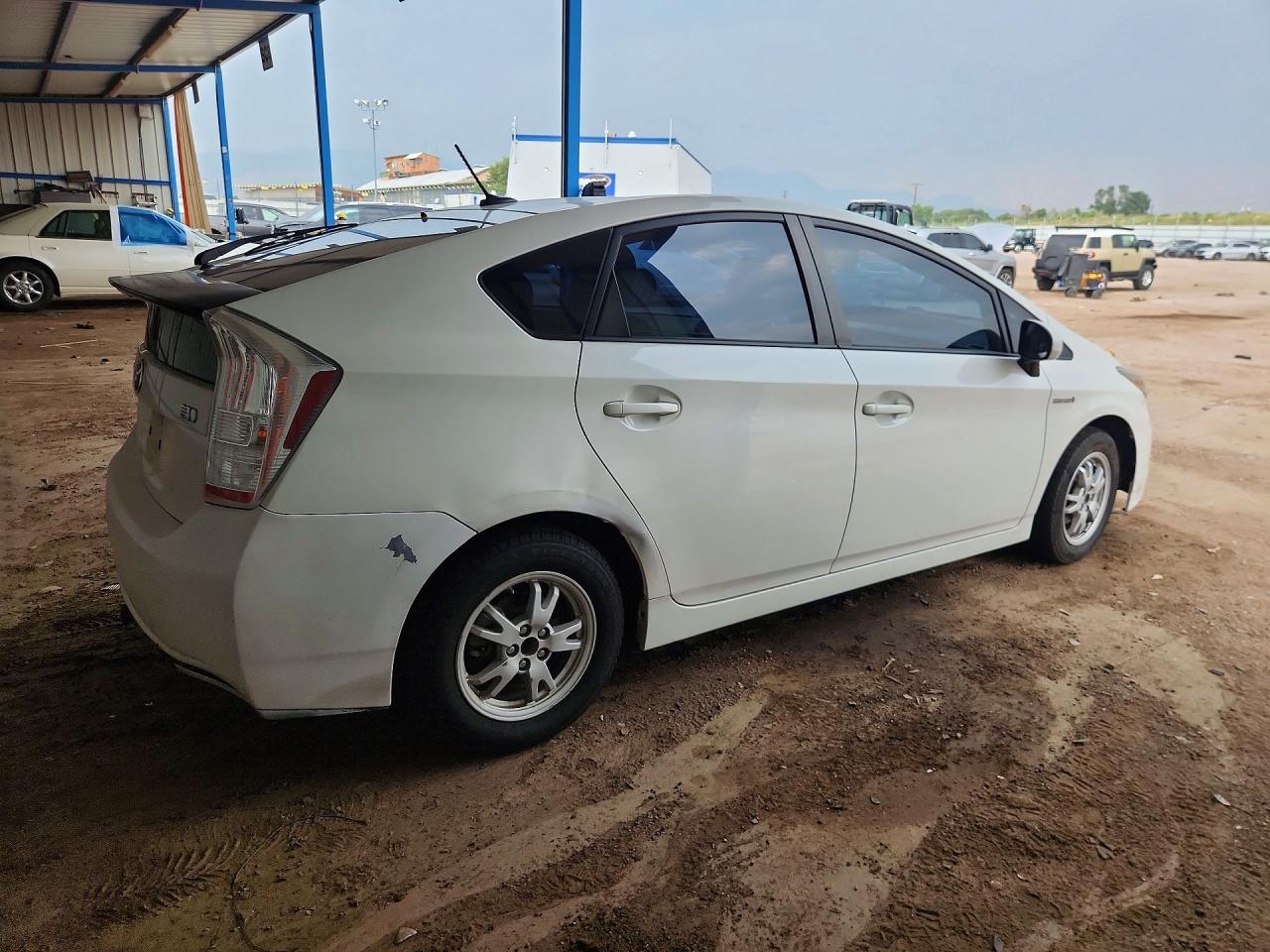 2010 Toyota Prius Ii White vin: JTDKN3DUXA5179581