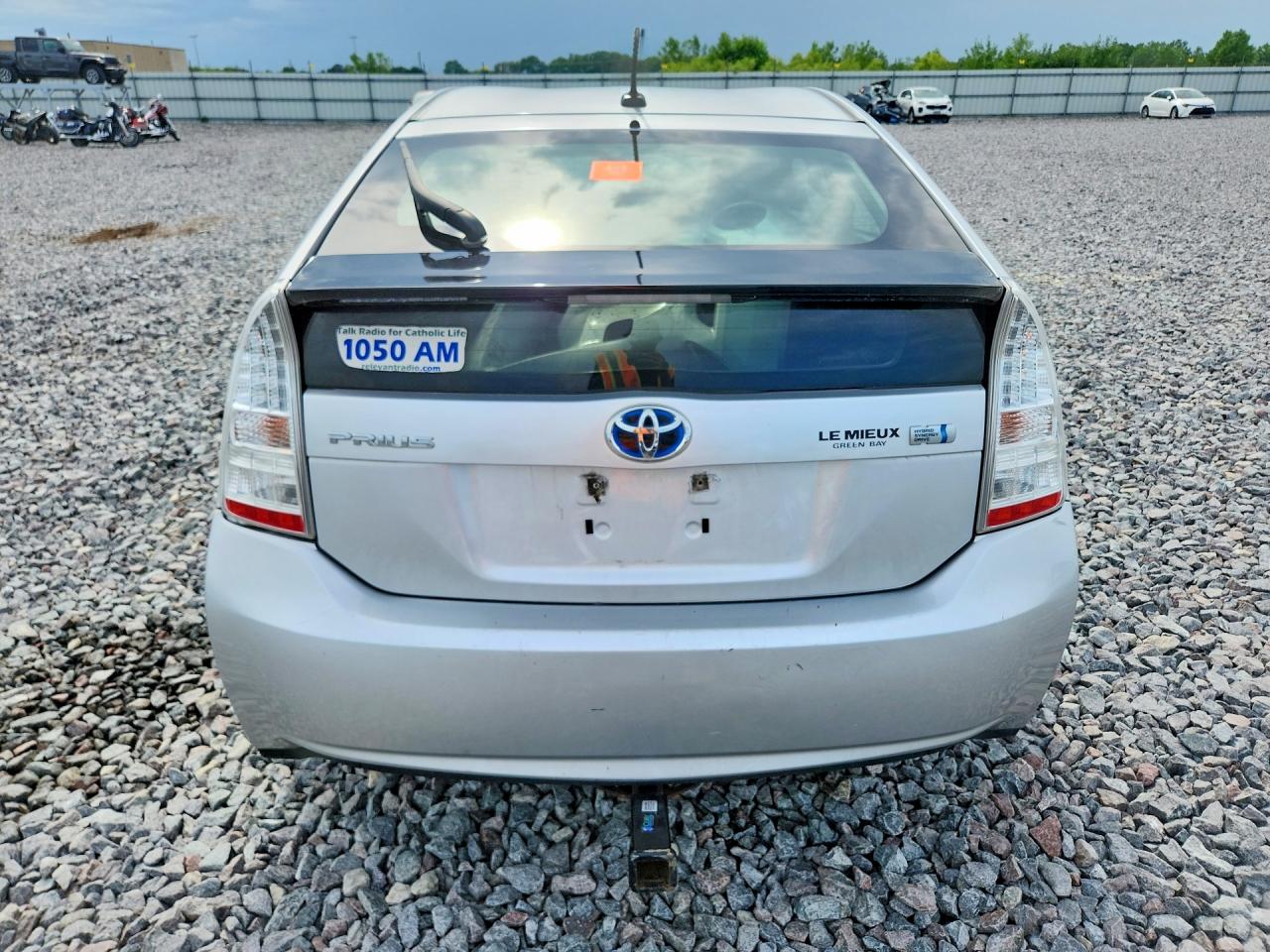 2011 Toyota Prius Four Silver vin: JTDKN3DUXB0247585