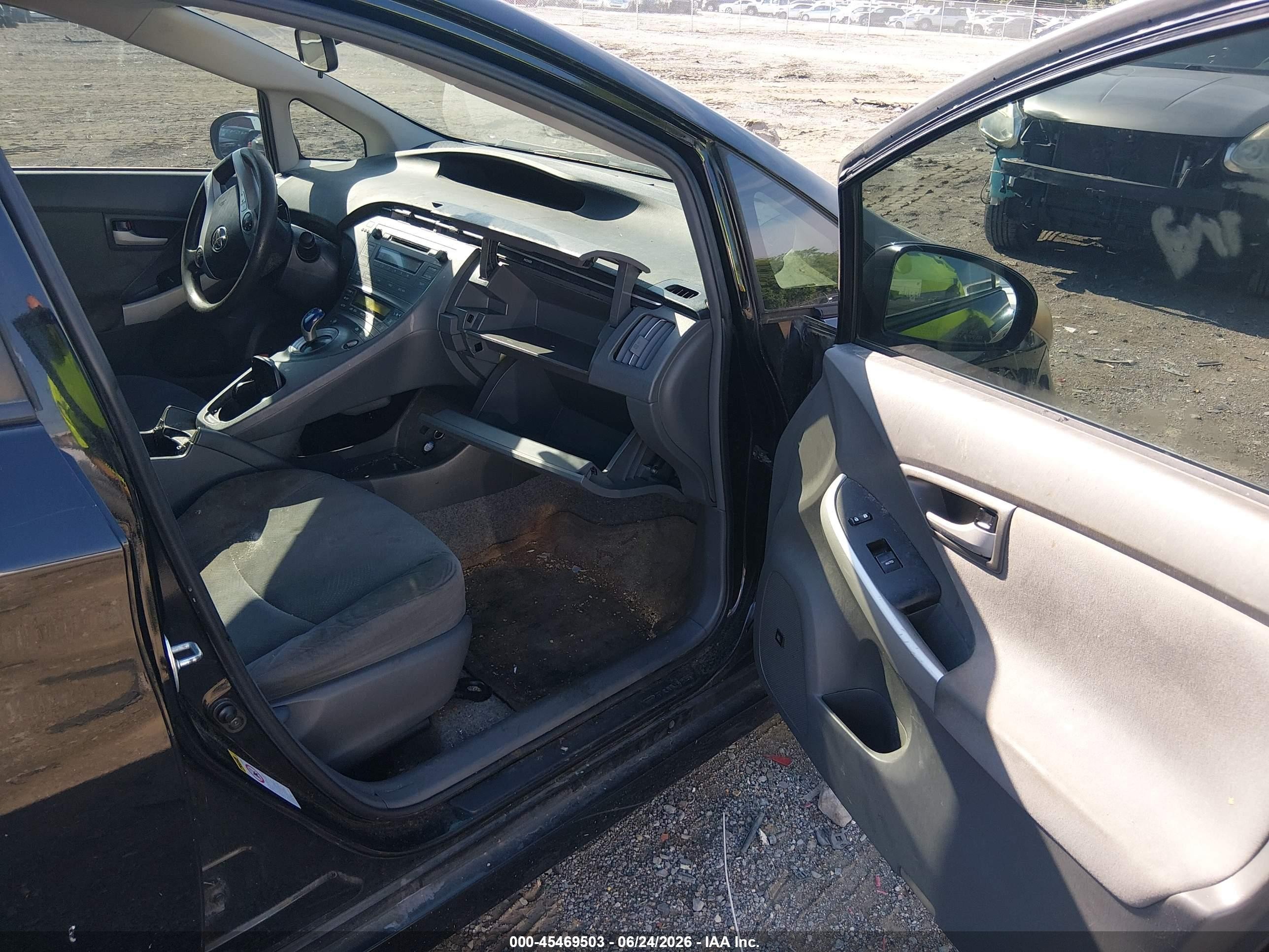 2011 Toyota Prius Three Black vin: JTDKN3DUXB0249501