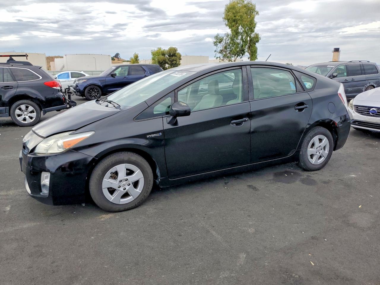 2011 Toyota Prius Three Black vin: JTDKN3DUXB0257694