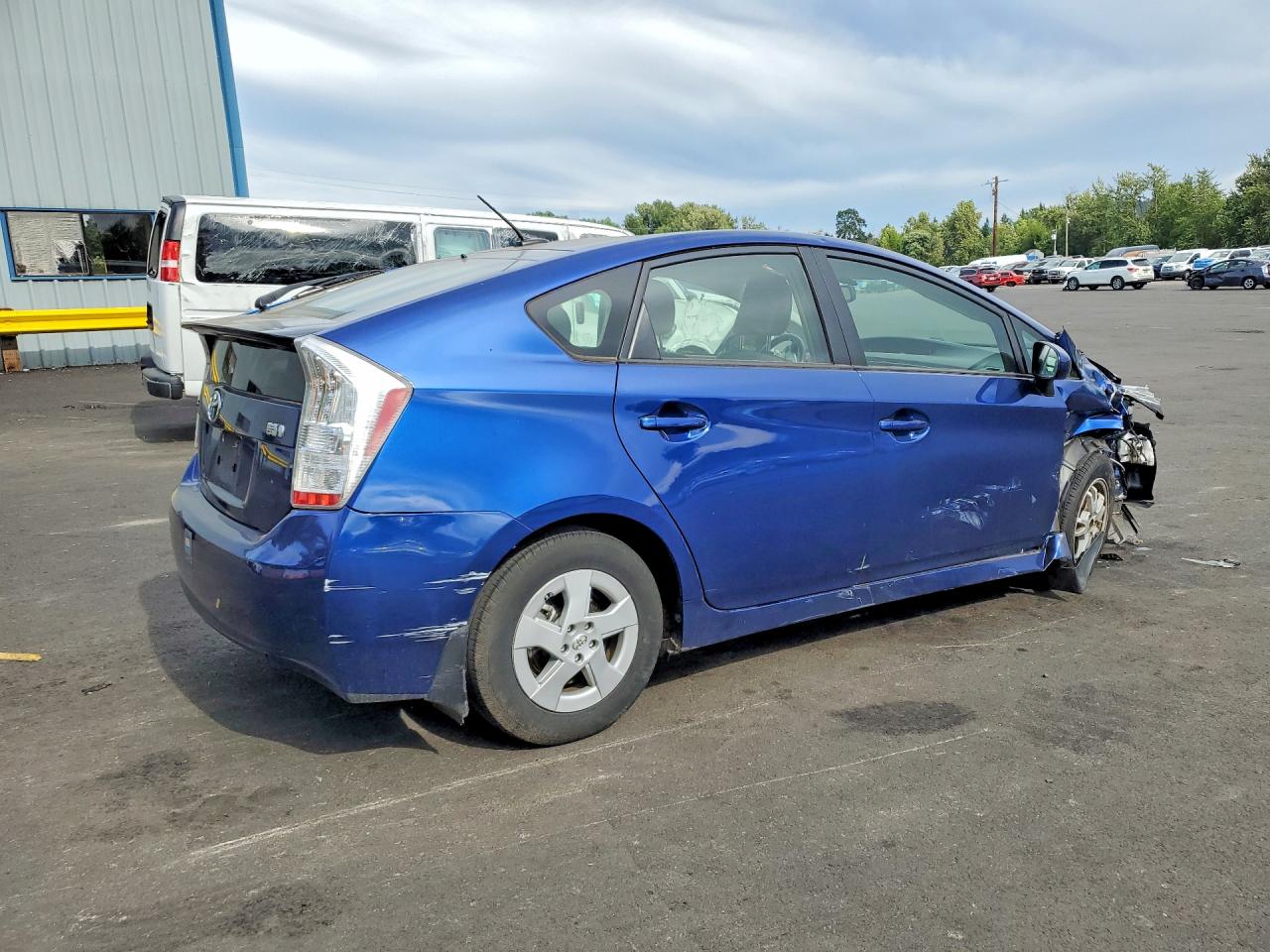 2011 Toyota Prius Four Синий vin: JTDKN3DUXB0267366