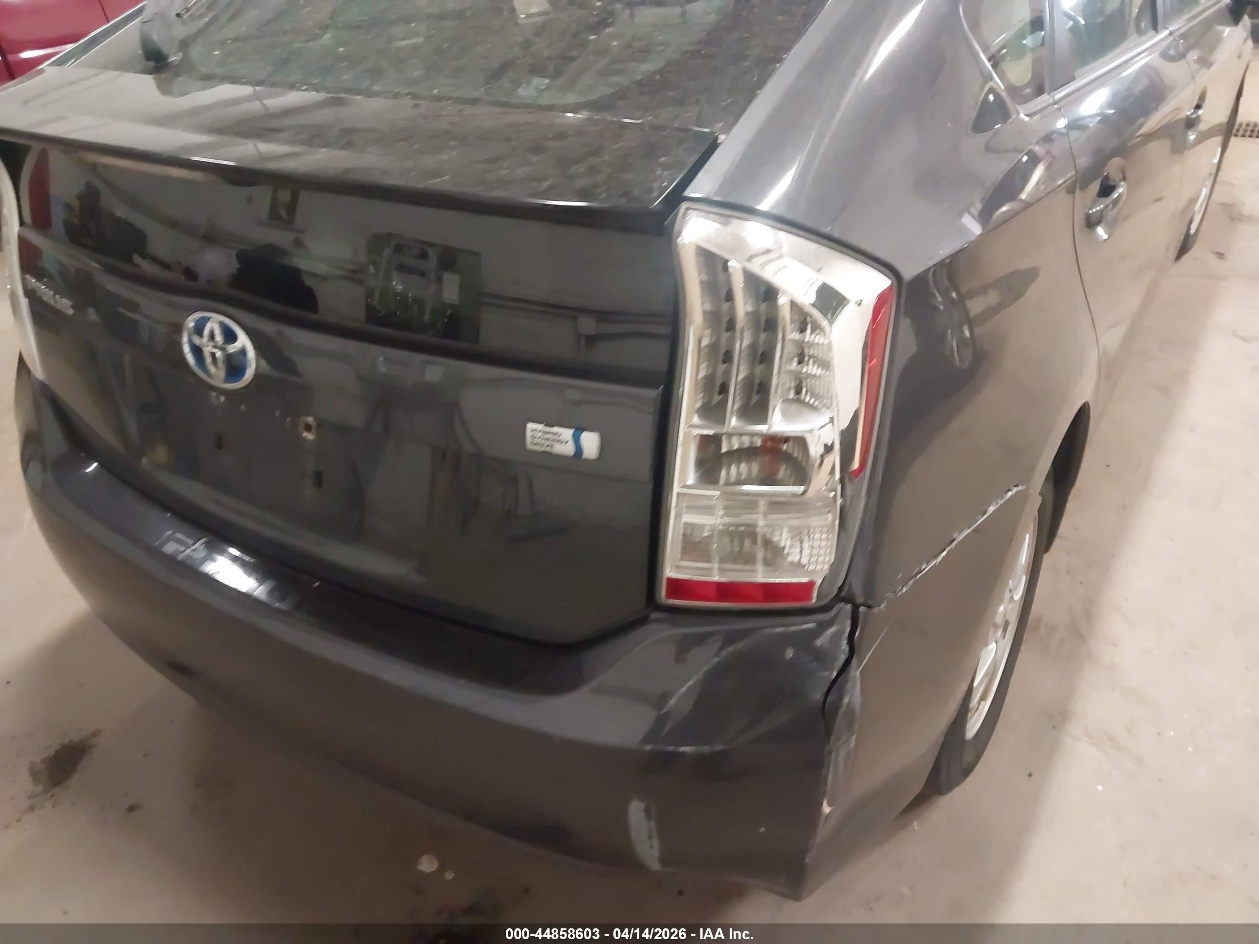 2011 Toyota Prius Two Gray vin: JTDKN3DUXB0272292