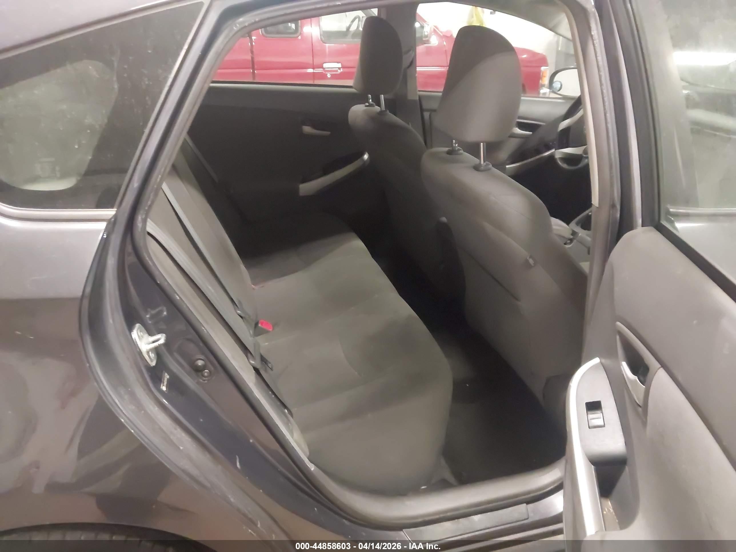 2011 Toyota Prius Two Gray vin: JTDKN3DUXB0272292