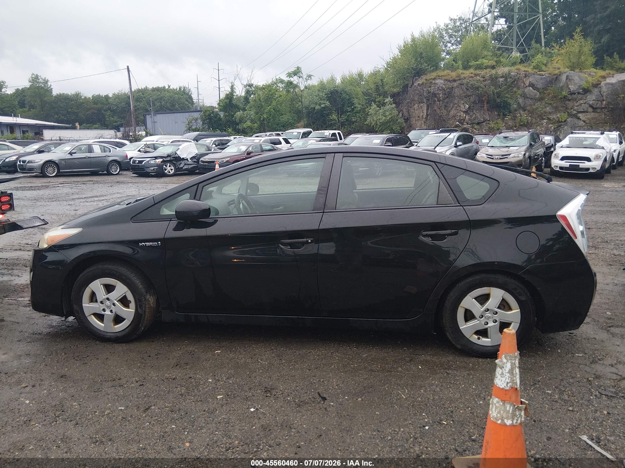 2011 Toyota Prius Two Black vin: JTDKN3DUXB0274009