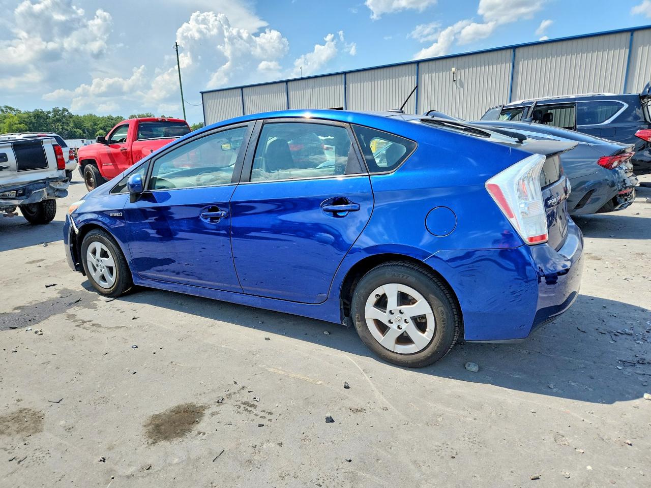 2011 Toyota Prius Two Синий vin: JTDKN3DUXB0319742