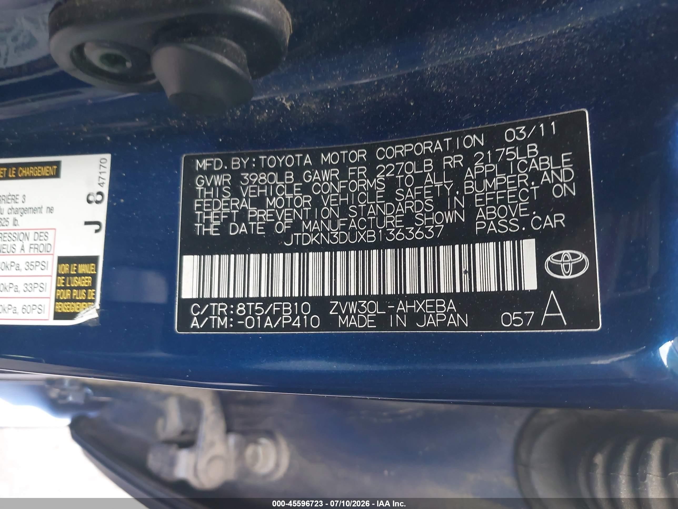 2011 Toyota Prius Two Blue vin: JTDKN3DUXB1363637