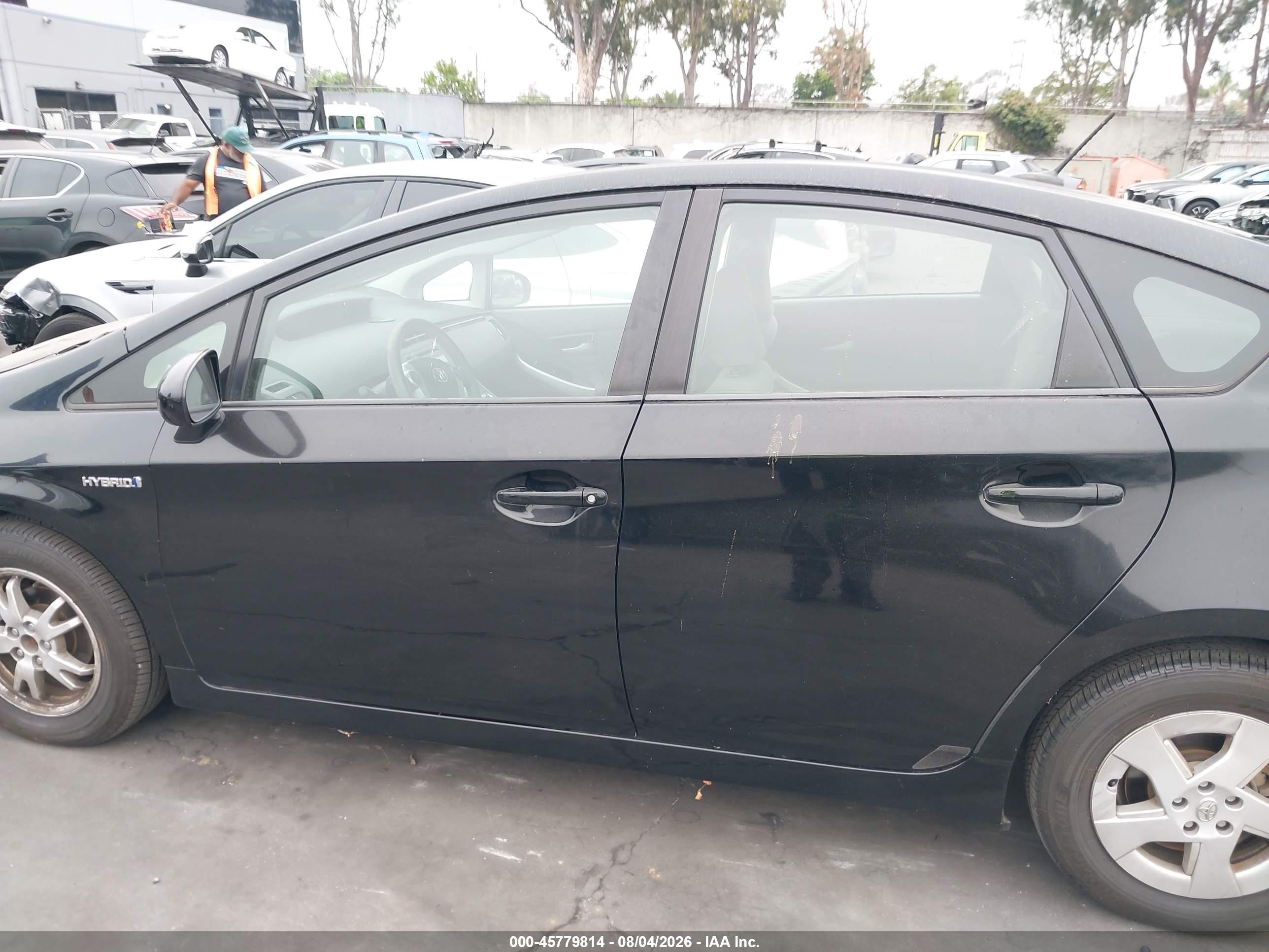 2011 Toyota Prius Two Серый vin: JTDKN3DUXB1369938