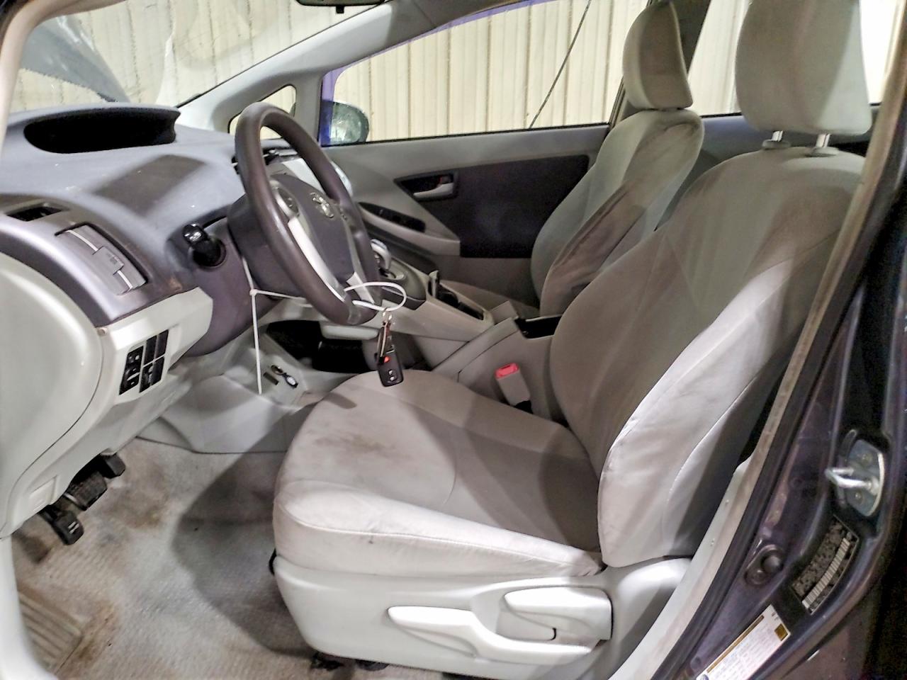 2011 Toyota Prius Two Gray vin: JTDKN3DUXB1448641