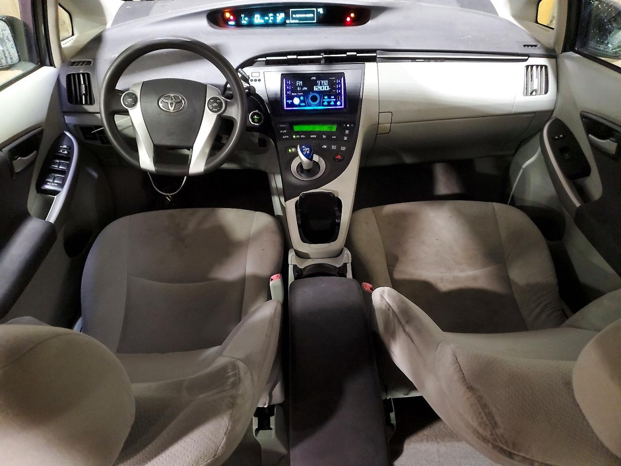 2011 Toyota Prius Two Gray vin: JTDKN3DUXB1448641