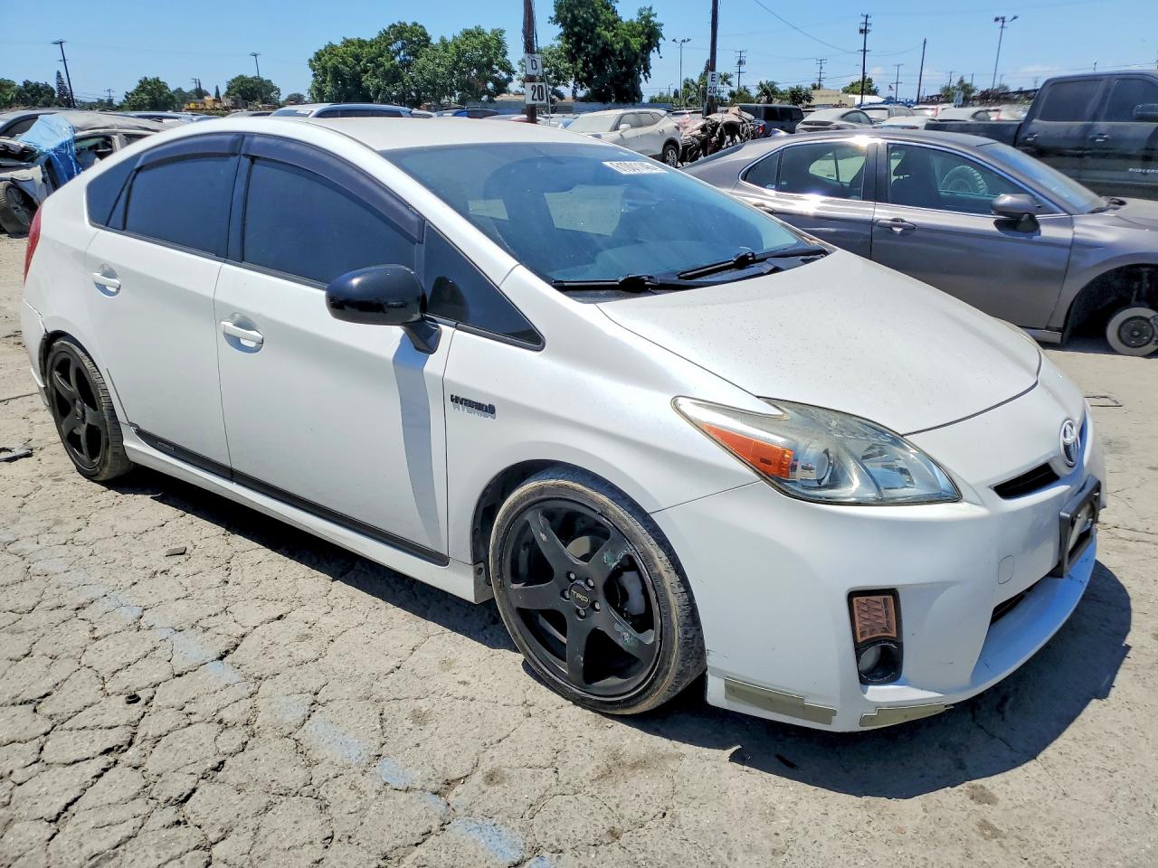 2011 Toyota Prius Four Белый vin: JTDKN3DUXB5313832