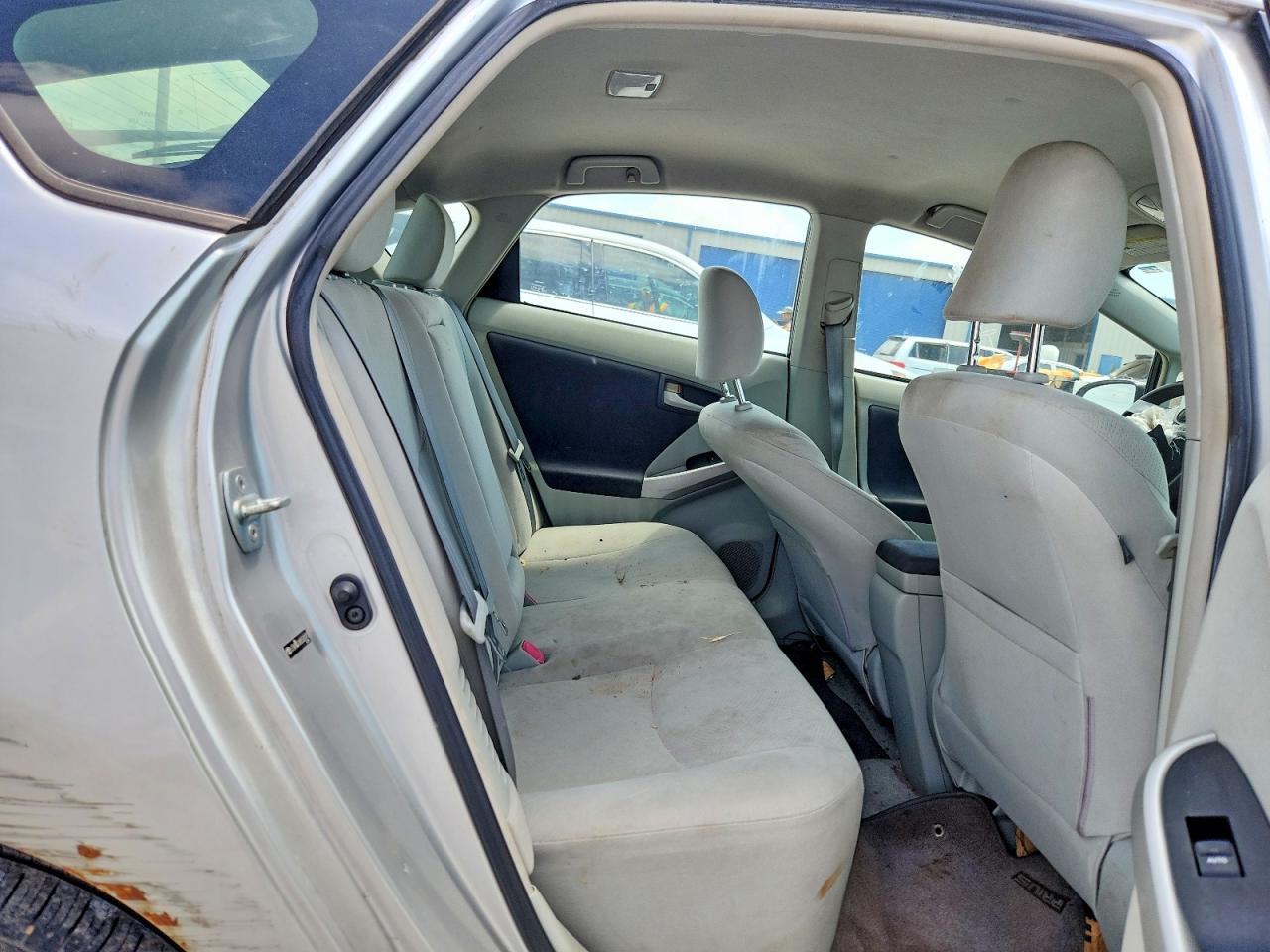 2011 Toyota Prius Silver vin: JTDKN3DUXB5362870
