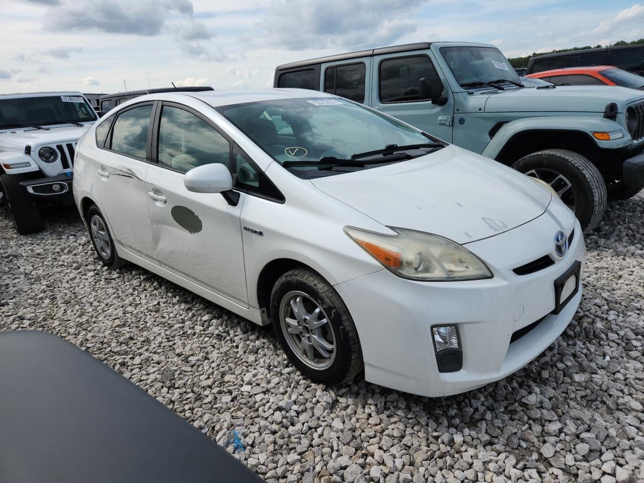 2011 Toyota Prius Three White vin: JTDKN3DUXB5372573 Damage: Right Rear Door, Dent(S) W/ Paint Dmg, > 12 Inches