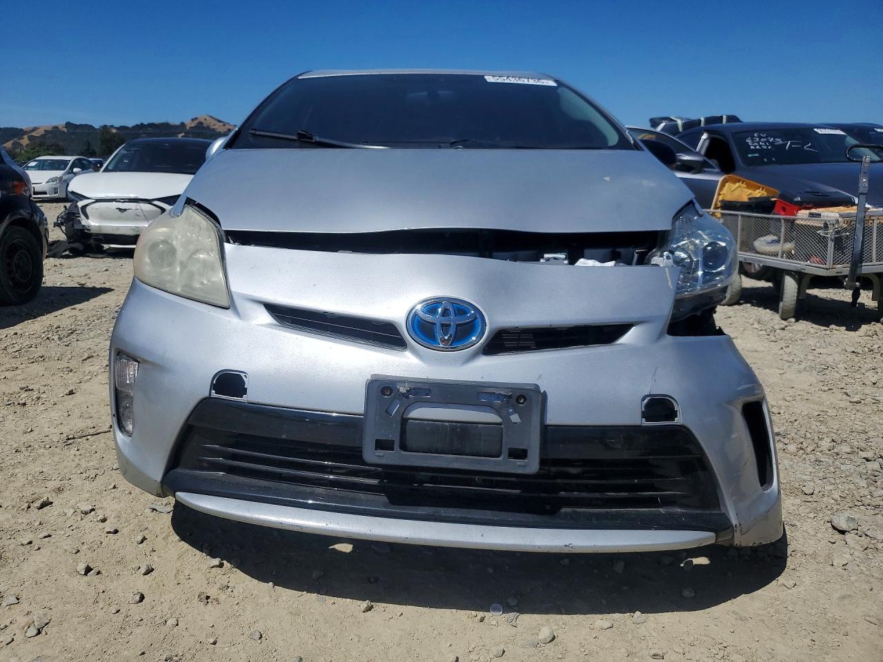 2012 Toyota Prius Three Silver vin: JTDKN3DUXC0336817