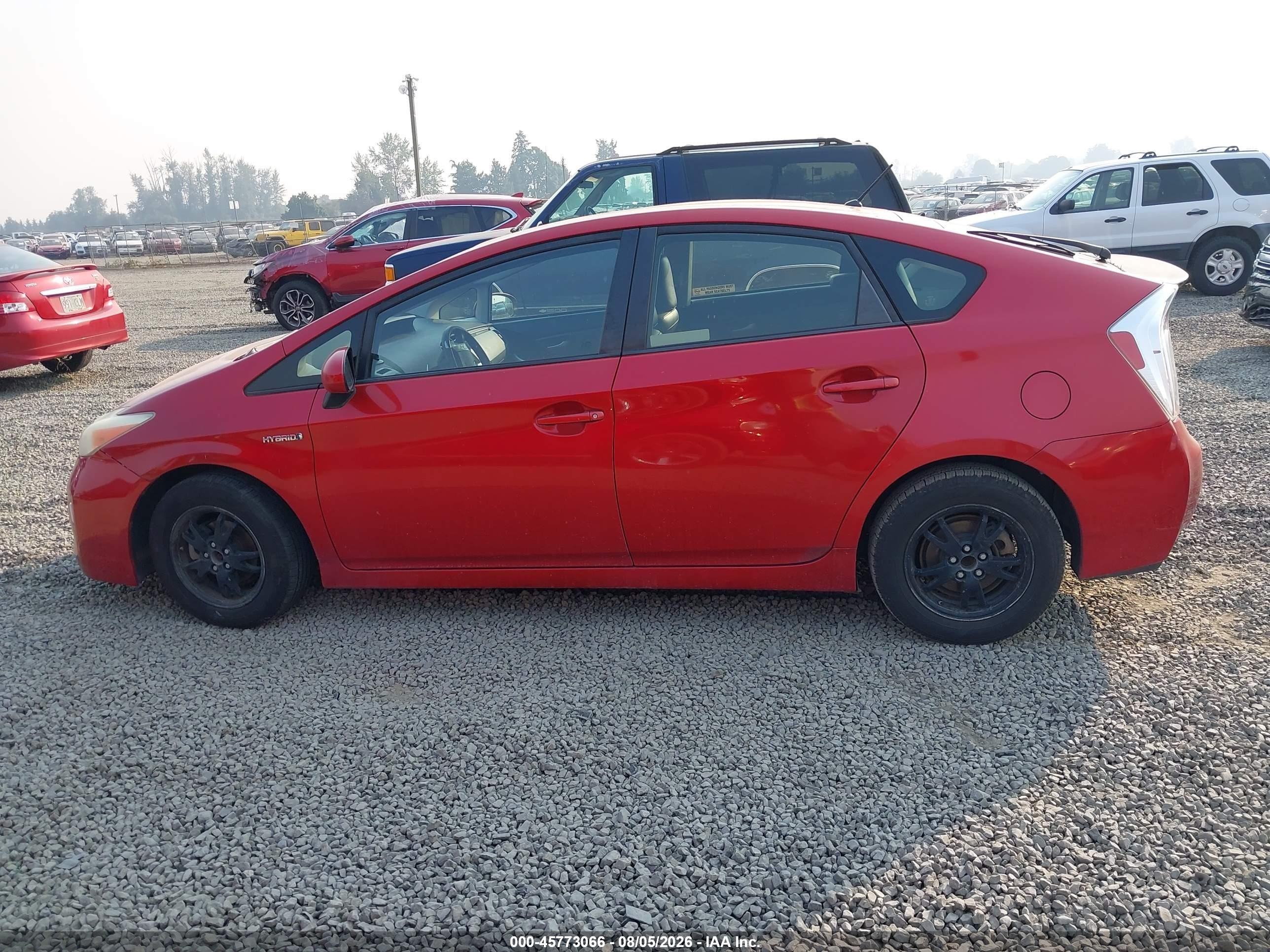 2012 Toyota Prius Two Red vin: JTDKN3DUXC1489188