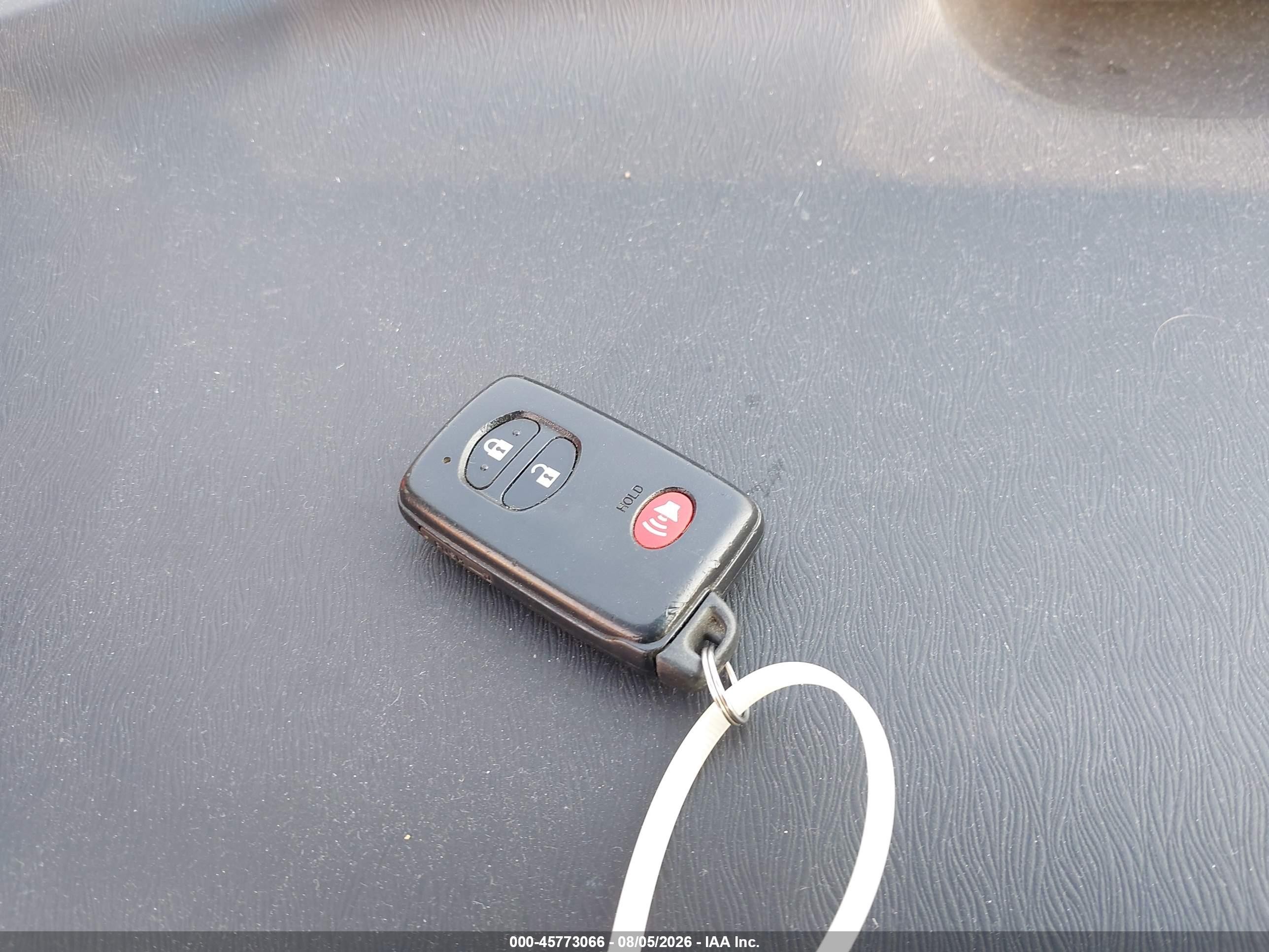 2012 Toyota Prius Two Red vin: JTDKN3DUXC1489188