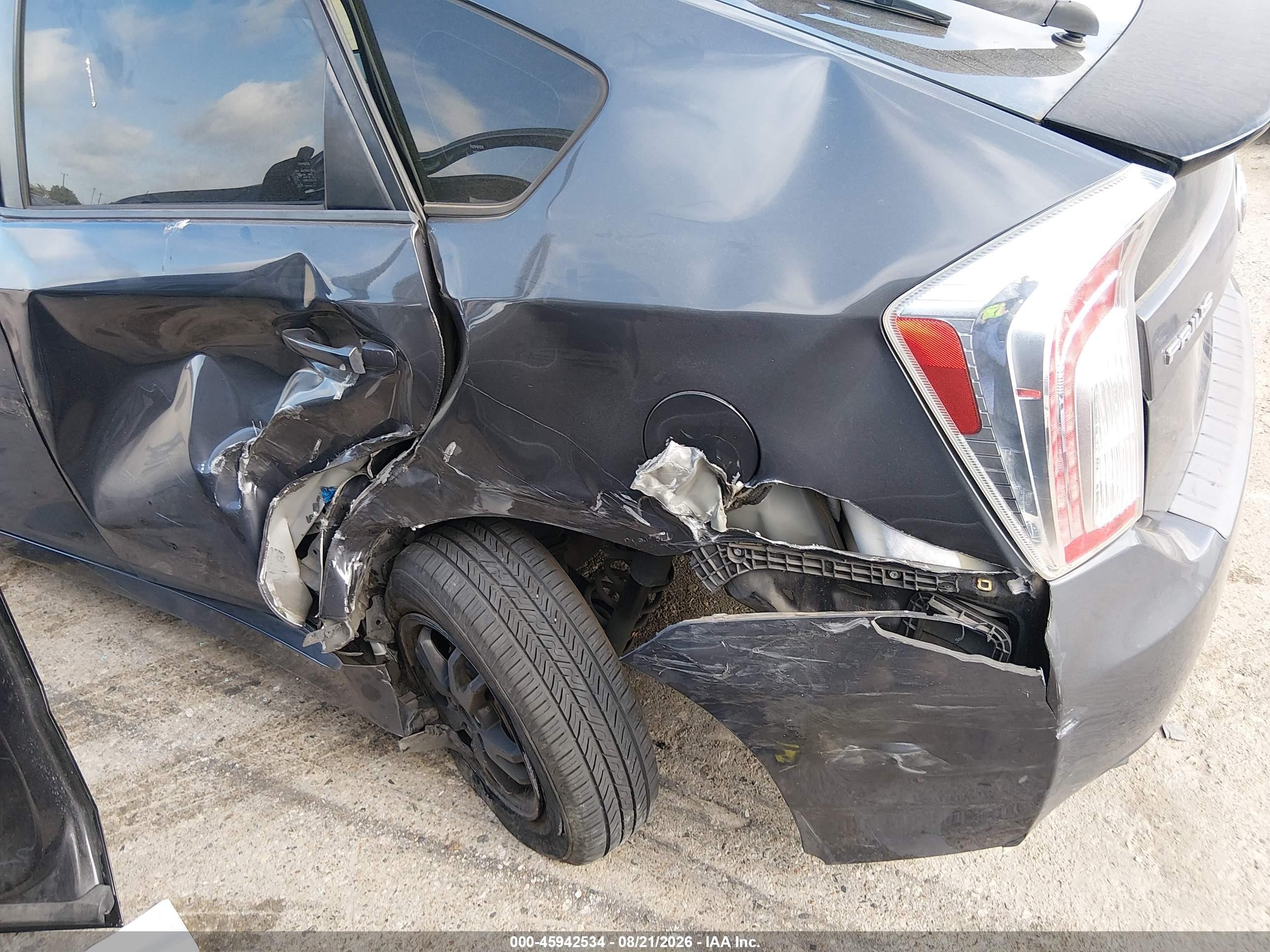 2012 Toyota Prius Three Gray vin: JTDKN3DUXC1494813