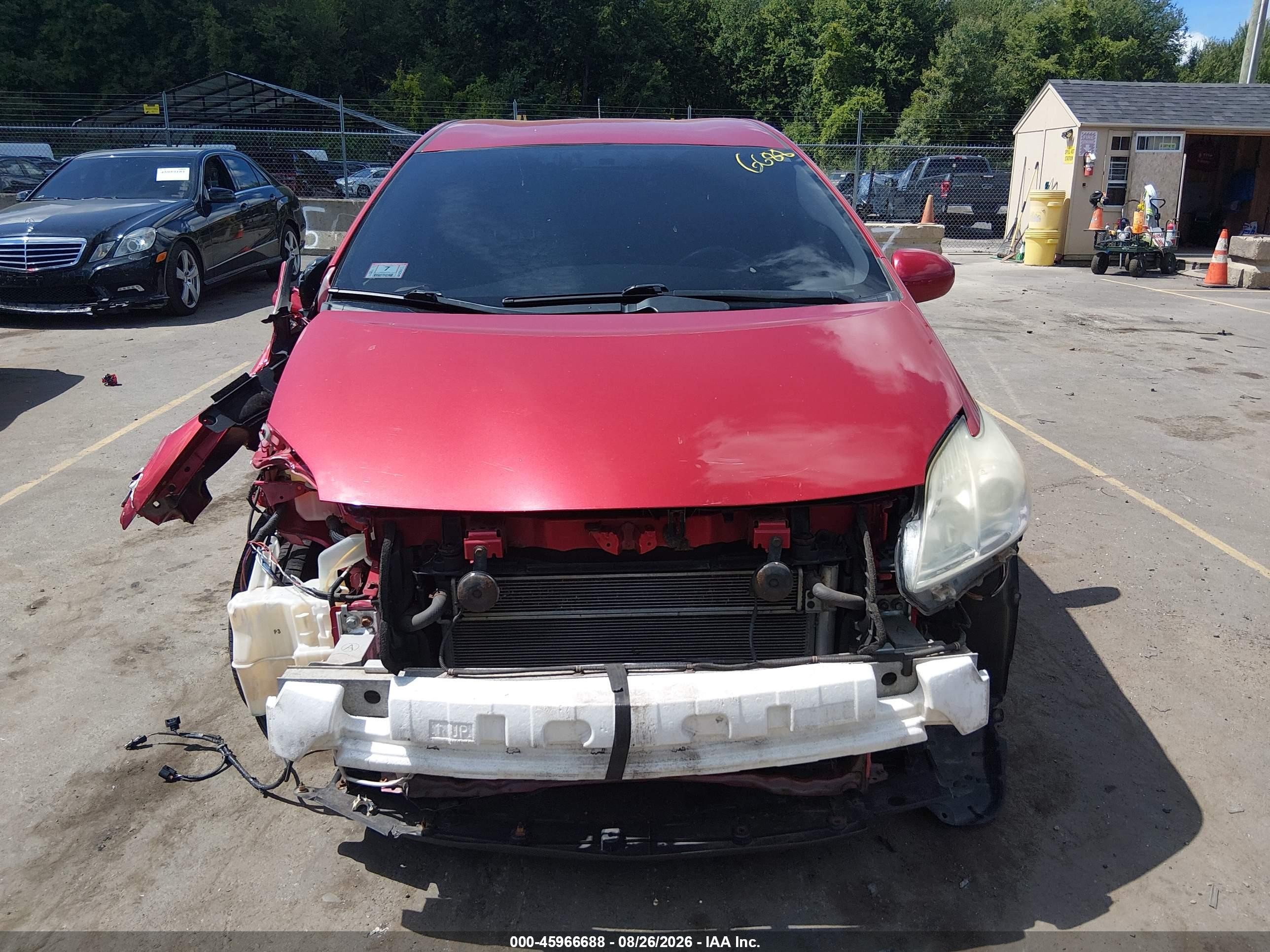 2012 Toyota Prius Two Красный vin: JTDKN3DUXC1499624