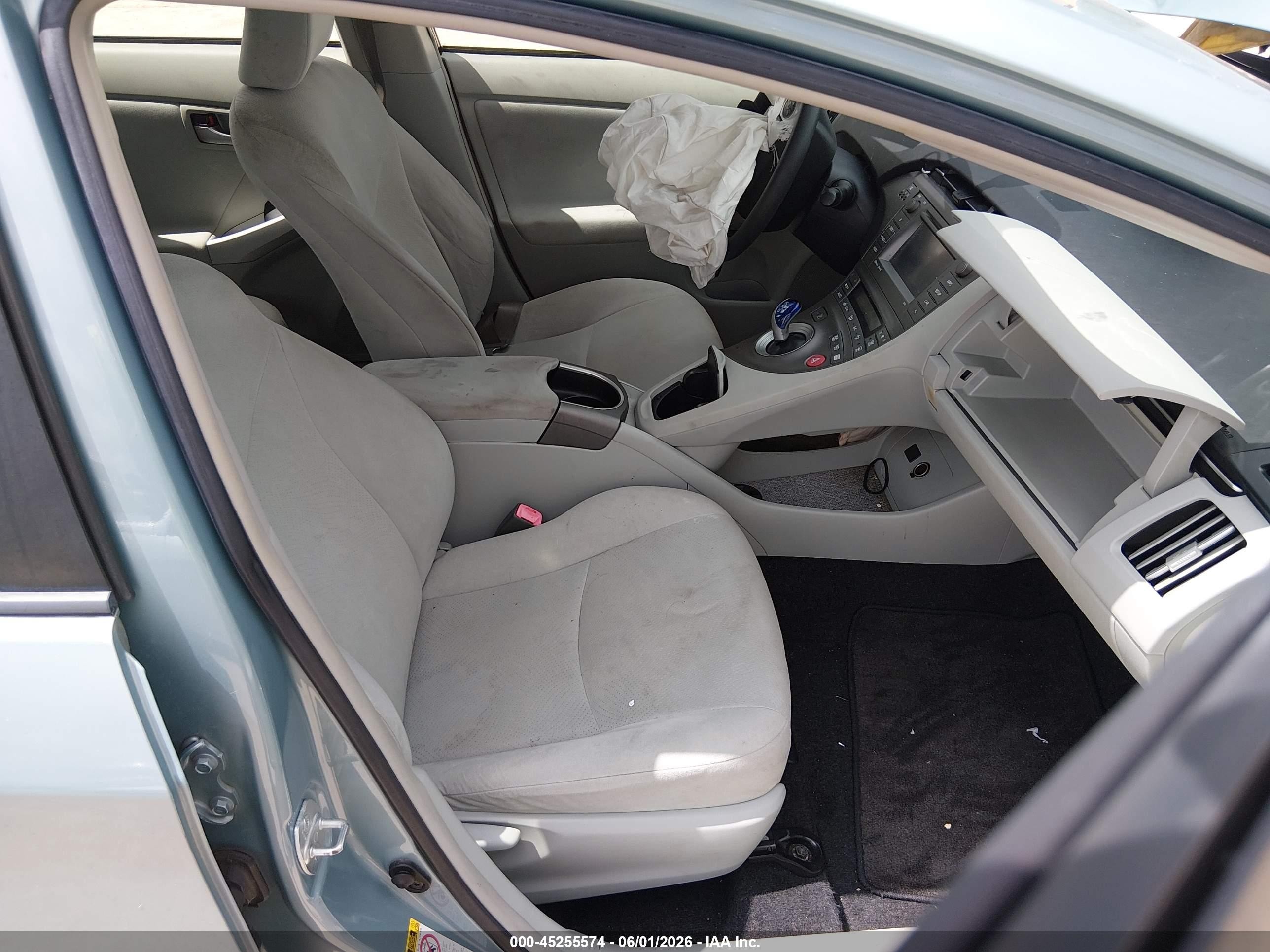 2012 Toyota Prius Three Light Blue vin: JTDKN3DUXC1506104
